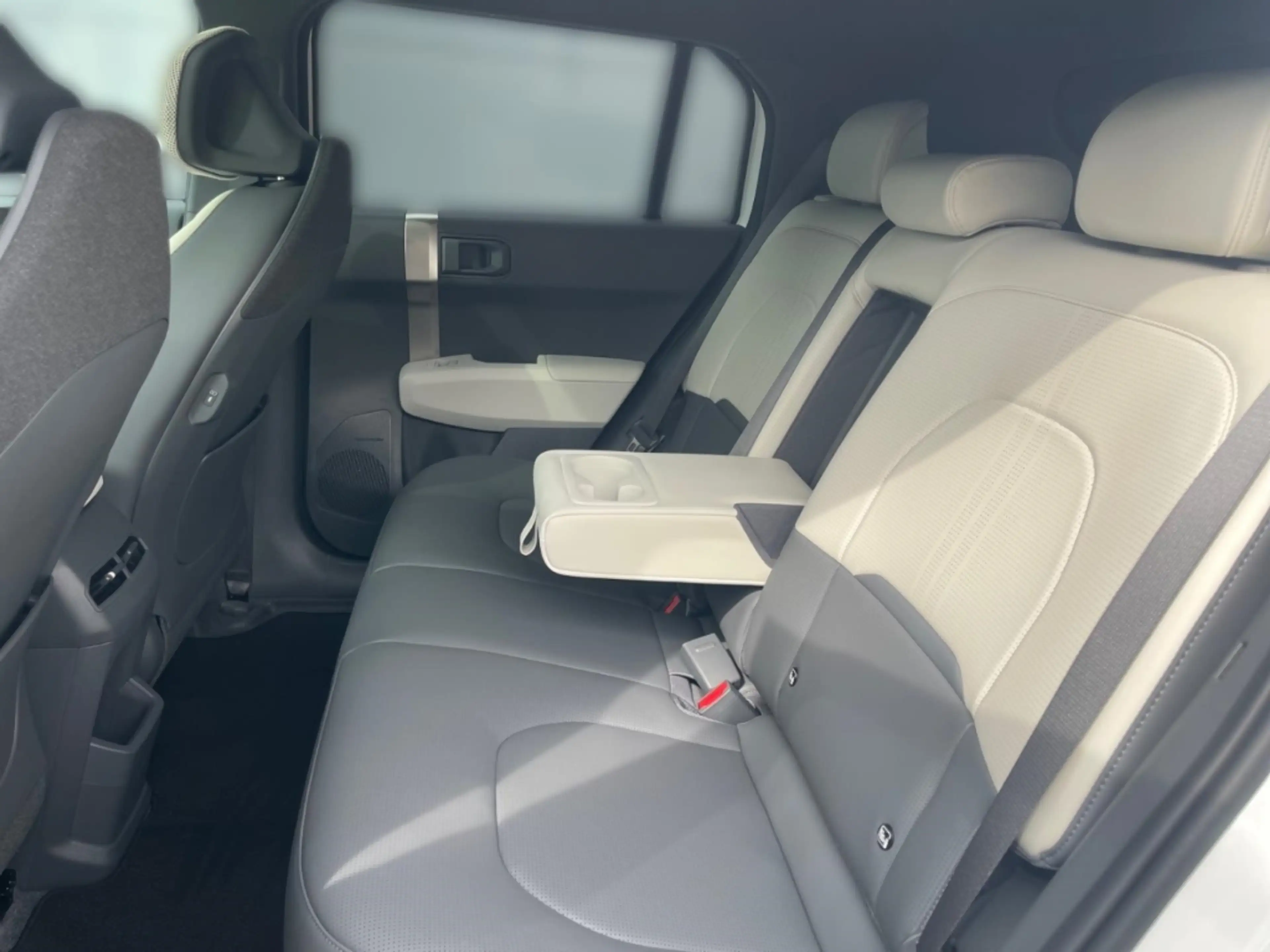 Kia EV3 81.4 GT-Line P9-11 Glasdach HUD Navi Leder Soundsy — photo 11