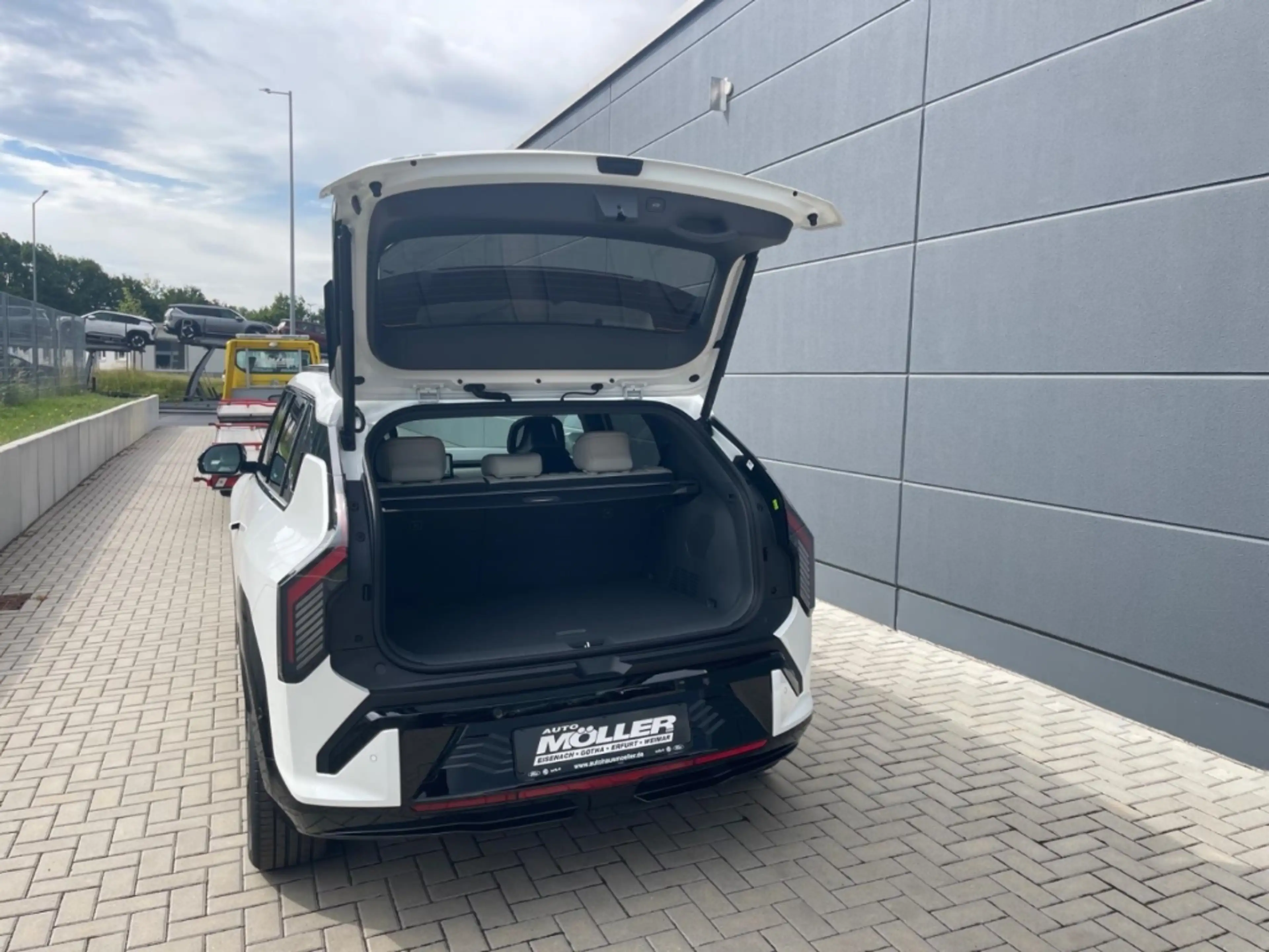 Kia EV3 81.4 GT-Line P9-11 Glasdach HUD Navi Leder Soundsy — photo 12