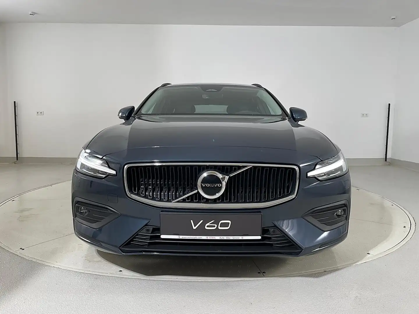Volvo V60 B4 Core Geartronic | Auto Stahl Wien 22 Blau - 2