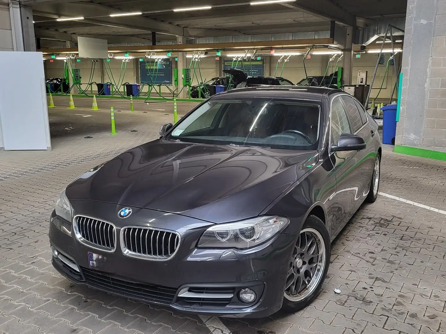 BMW 518 518d Grey - 1