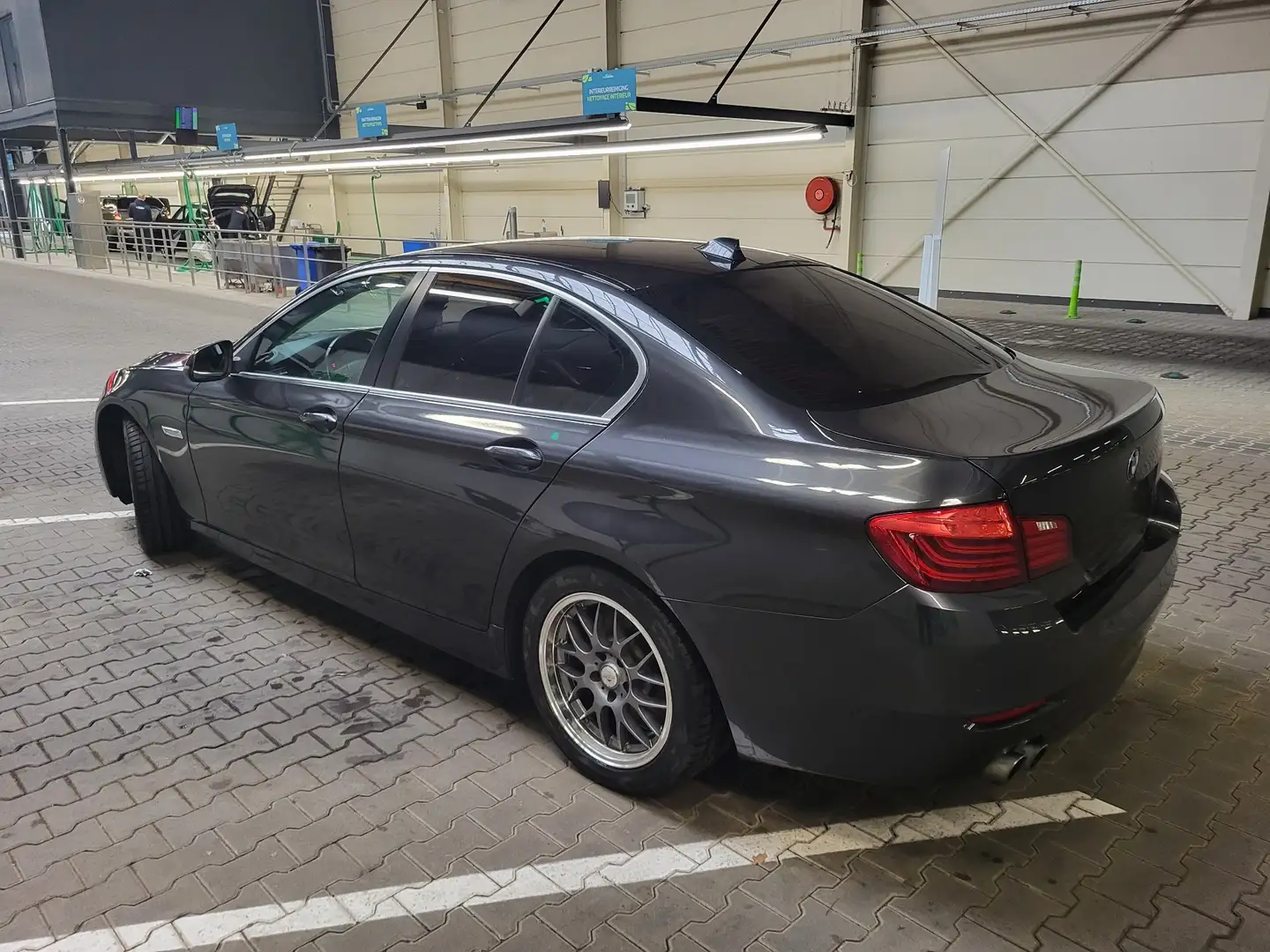 BMW 518 518d Grey - 2