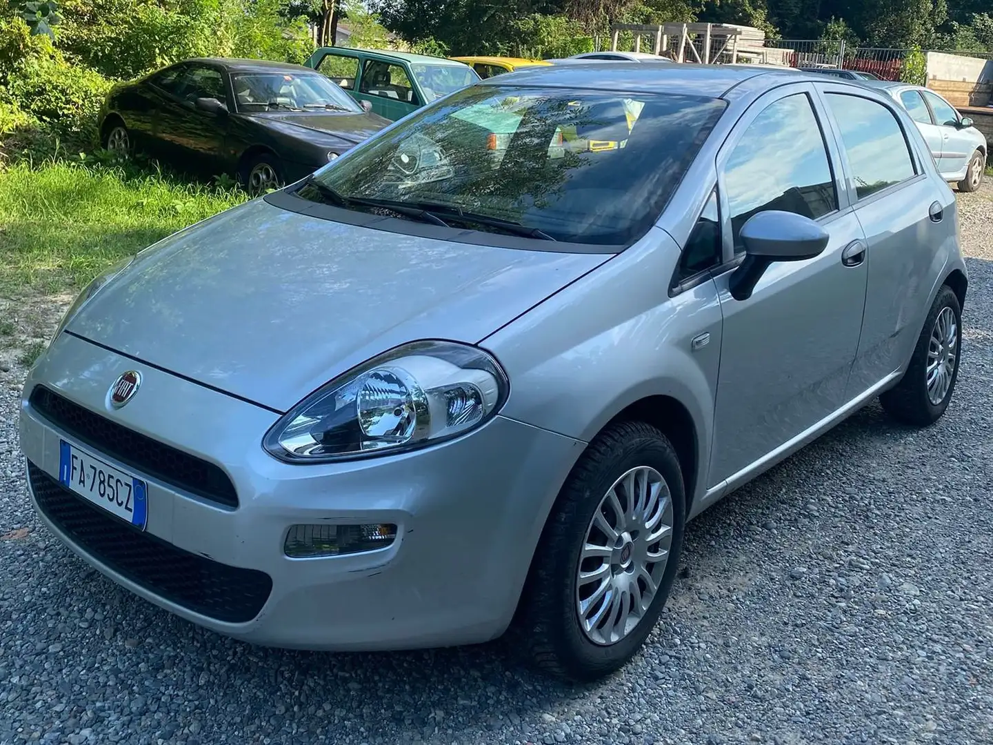 Fiat Grande Punto Grande Punto 5p 1.2 Actual s Gris - 1