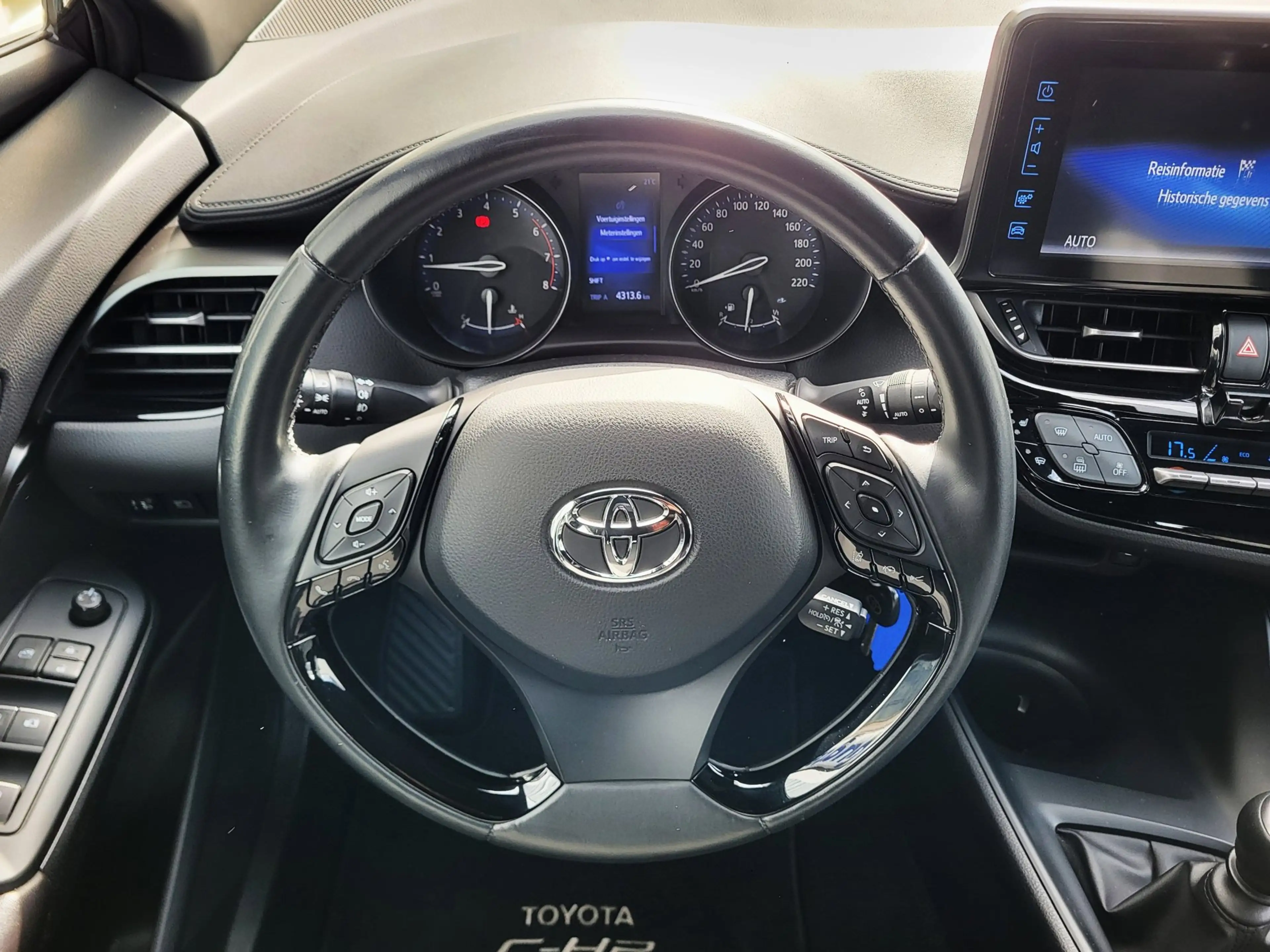 Toyota C-HR 1.2 Comfort / Cruise Control / Stoelverwarming / C — photo 12