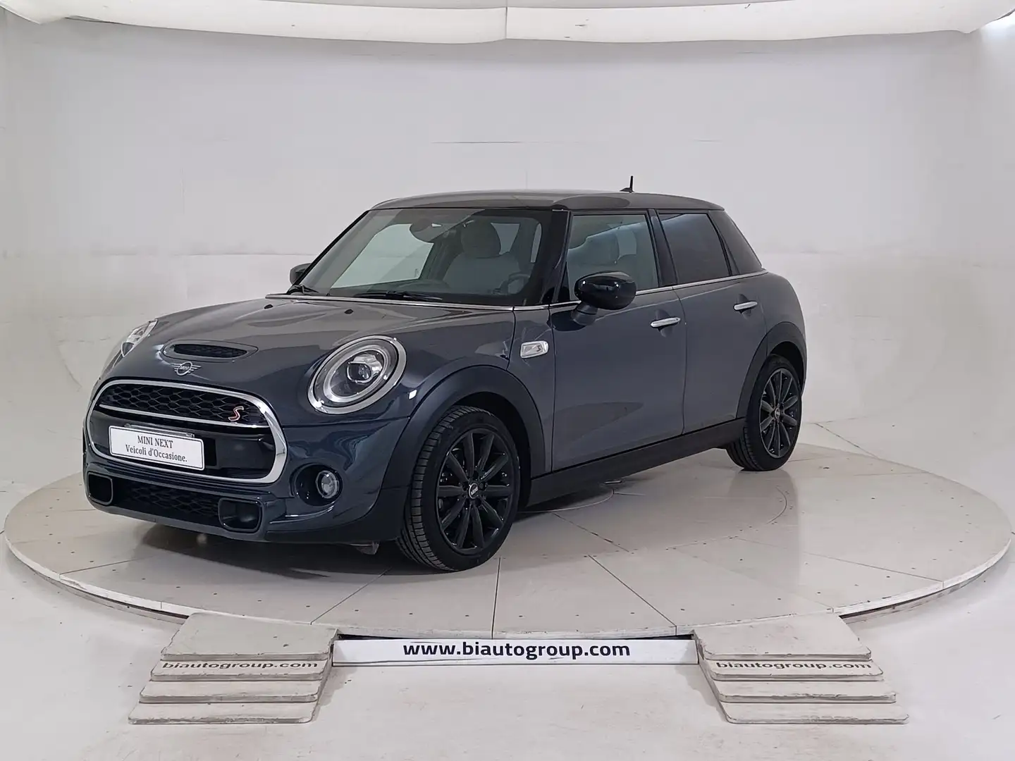 MINI Cooper S Mini F55 2018 5p Benzina Mini 5p 2.0 Cooper S Hyp Grigio - 1