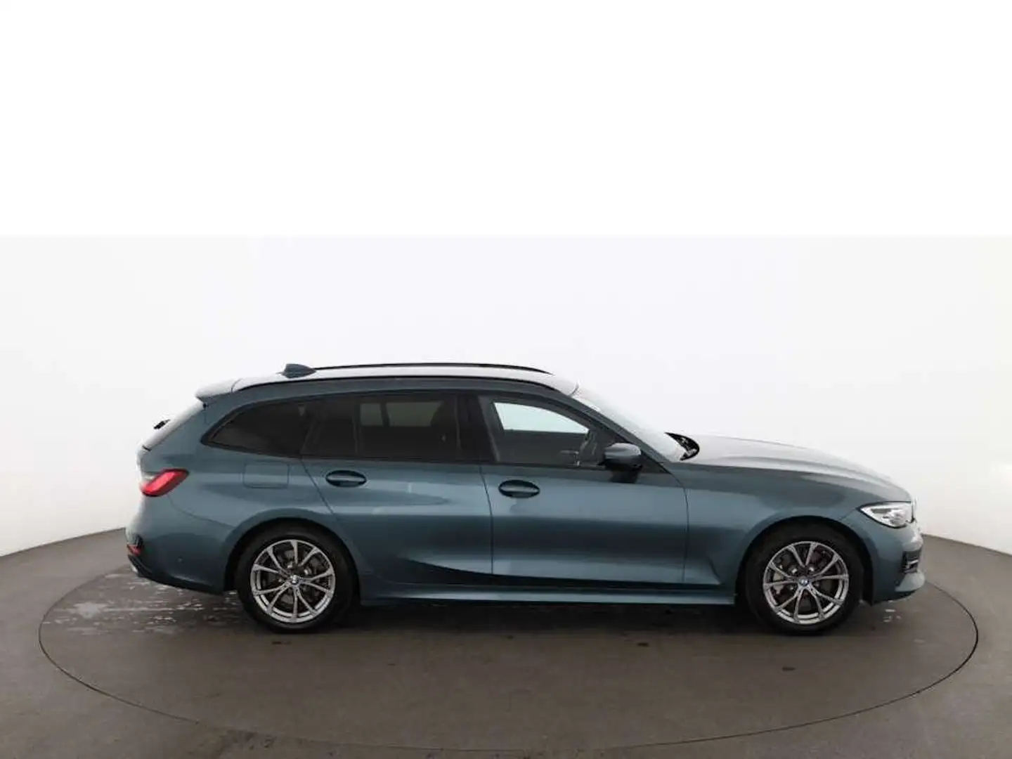 BMW 330 e Touring Sport Line Aut LED AHK LEDER NAVI Blau - 2