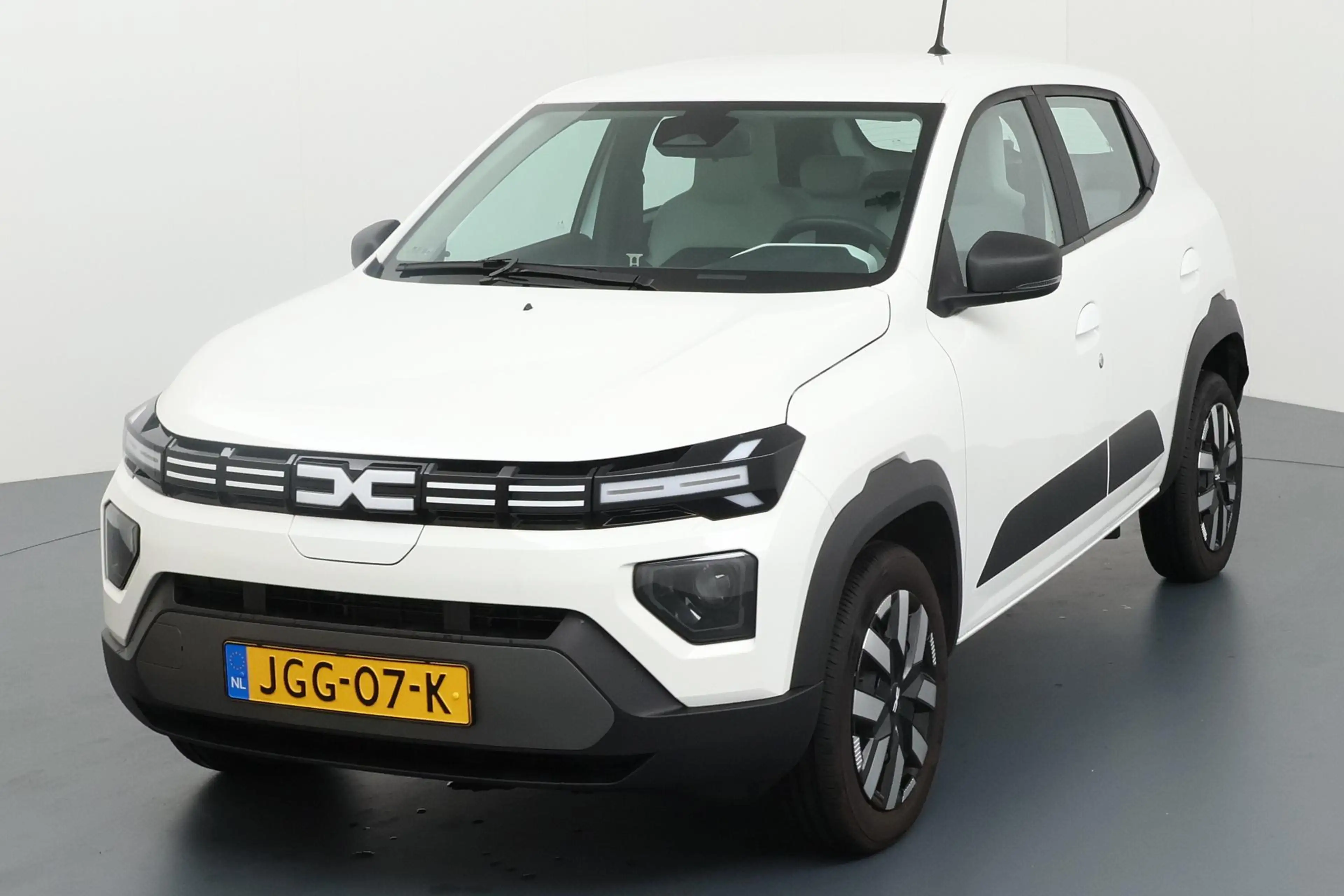 Dacia Spring Expression 65 26.8 kWh Bijna nieuw en volledig ele — photo 14