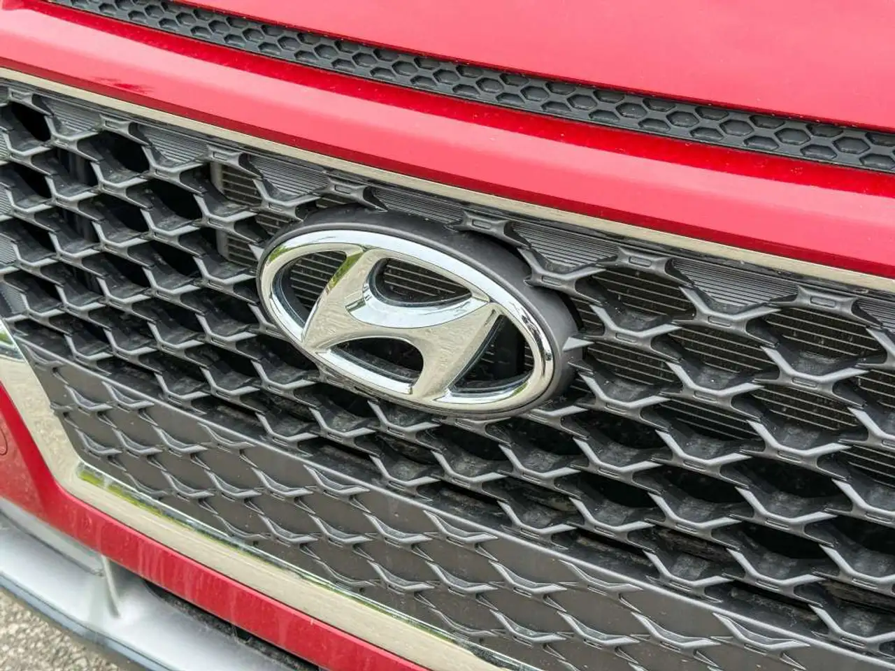 Hyundai KONA снимка Hyundai KONA