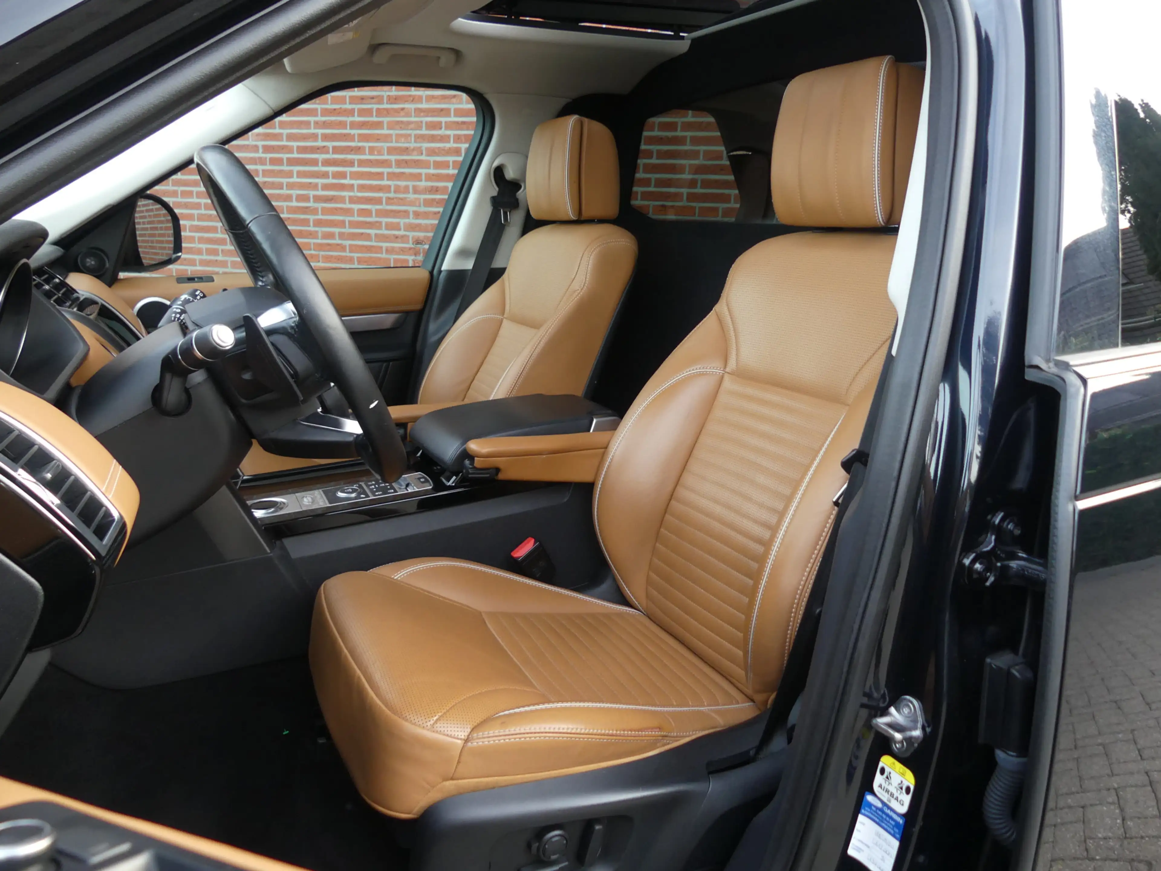Land Rover Discovery 3.0 TD6 HSE Grijs kenteken Luchtvering/Panoramadak — photo 5
