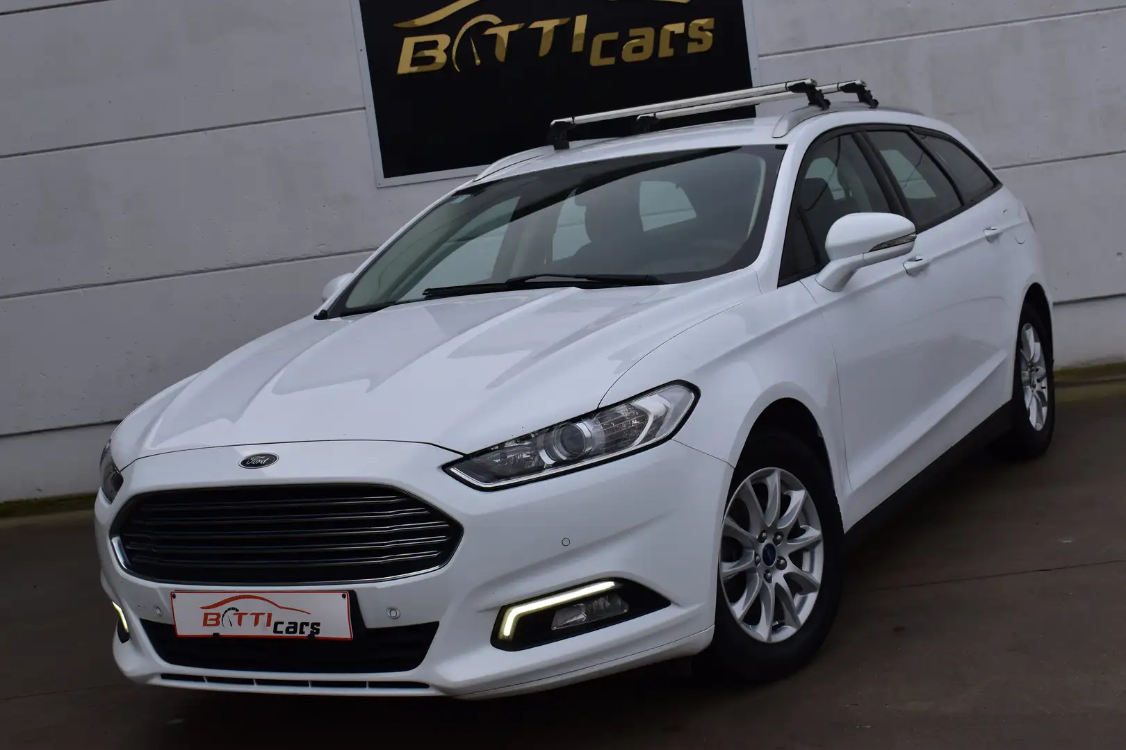 Ford Mondeo 2.0TDCi* Lichte vracht* Weiß - 1