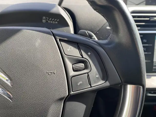 Citroen C4 Picasso view 11