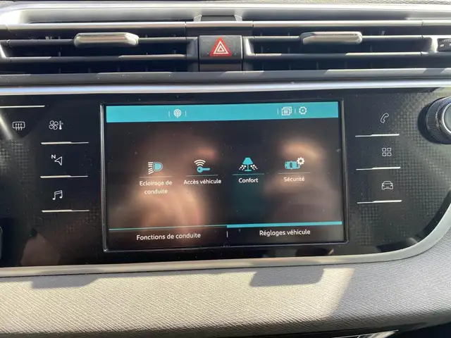 Citroen C4 Picasso view 20
