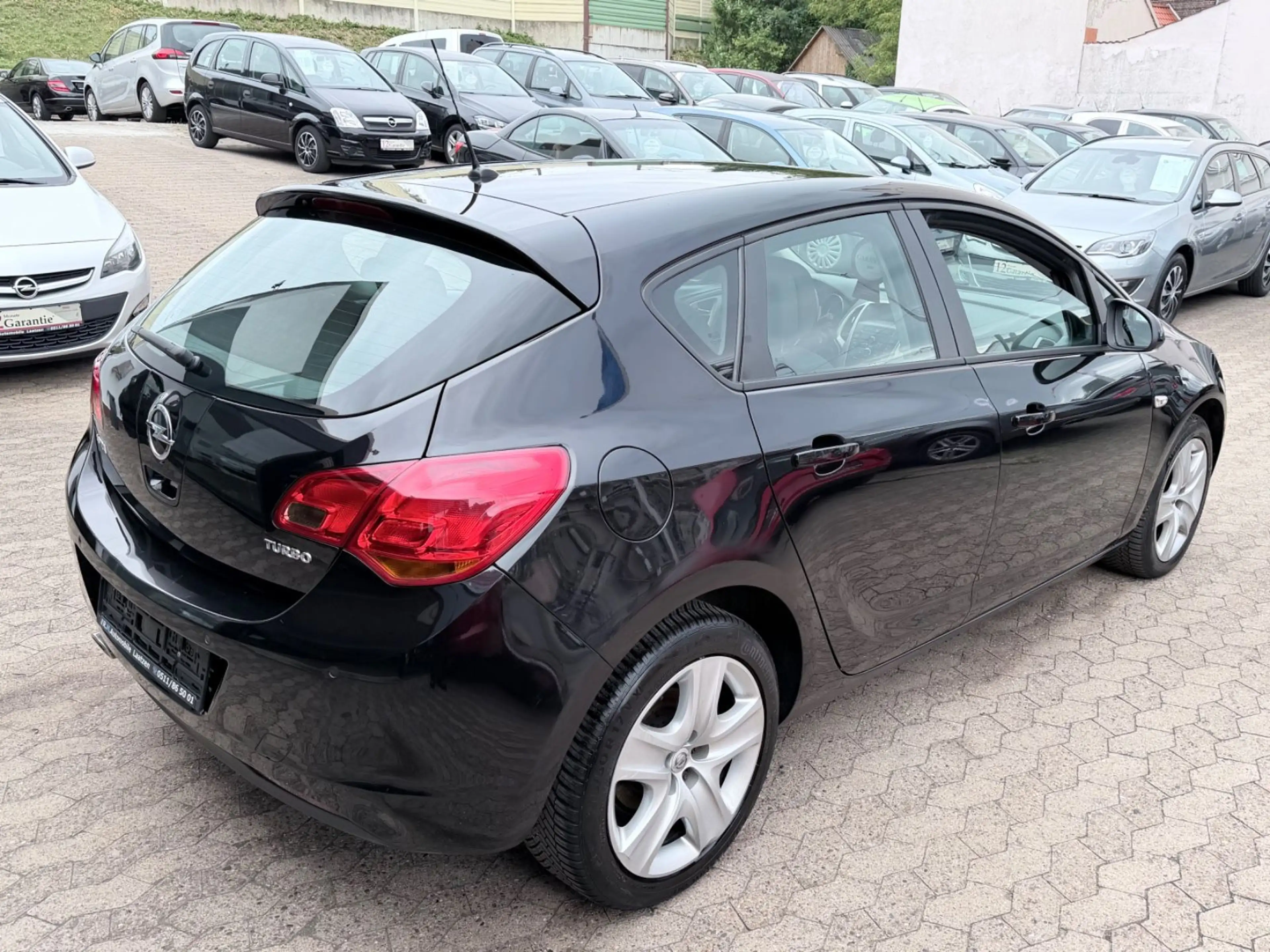 Opel Astra Lim Edition MultiLenkrad~Tempomat~1Hnd~SHZ — photo 6