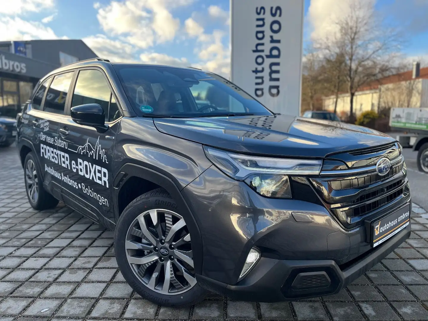 Subaru Forester 2.0ie e-BOXER MY25 Platinum*ACC*Leder*Pano*RFK* Сірий - 1