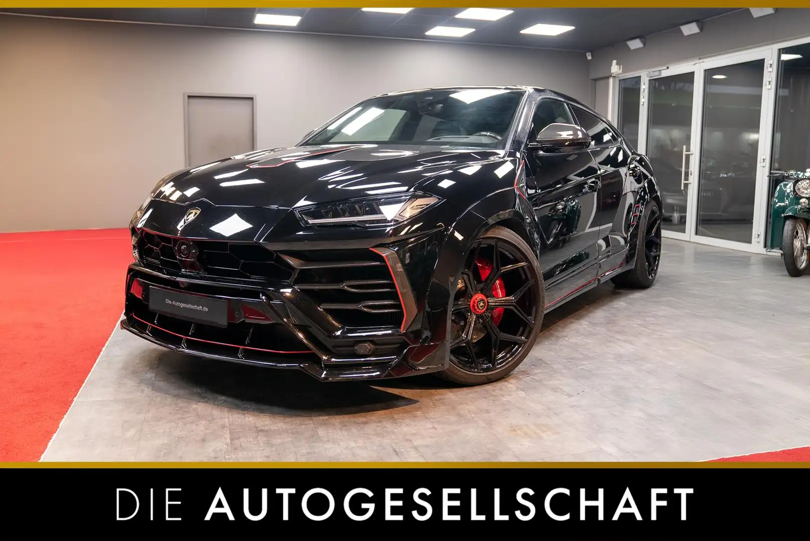 Lamborghini Urus 4.0 V8 NOVITEC*MATRIX*B&O*HUD*360°*ACC* Zwart - 1