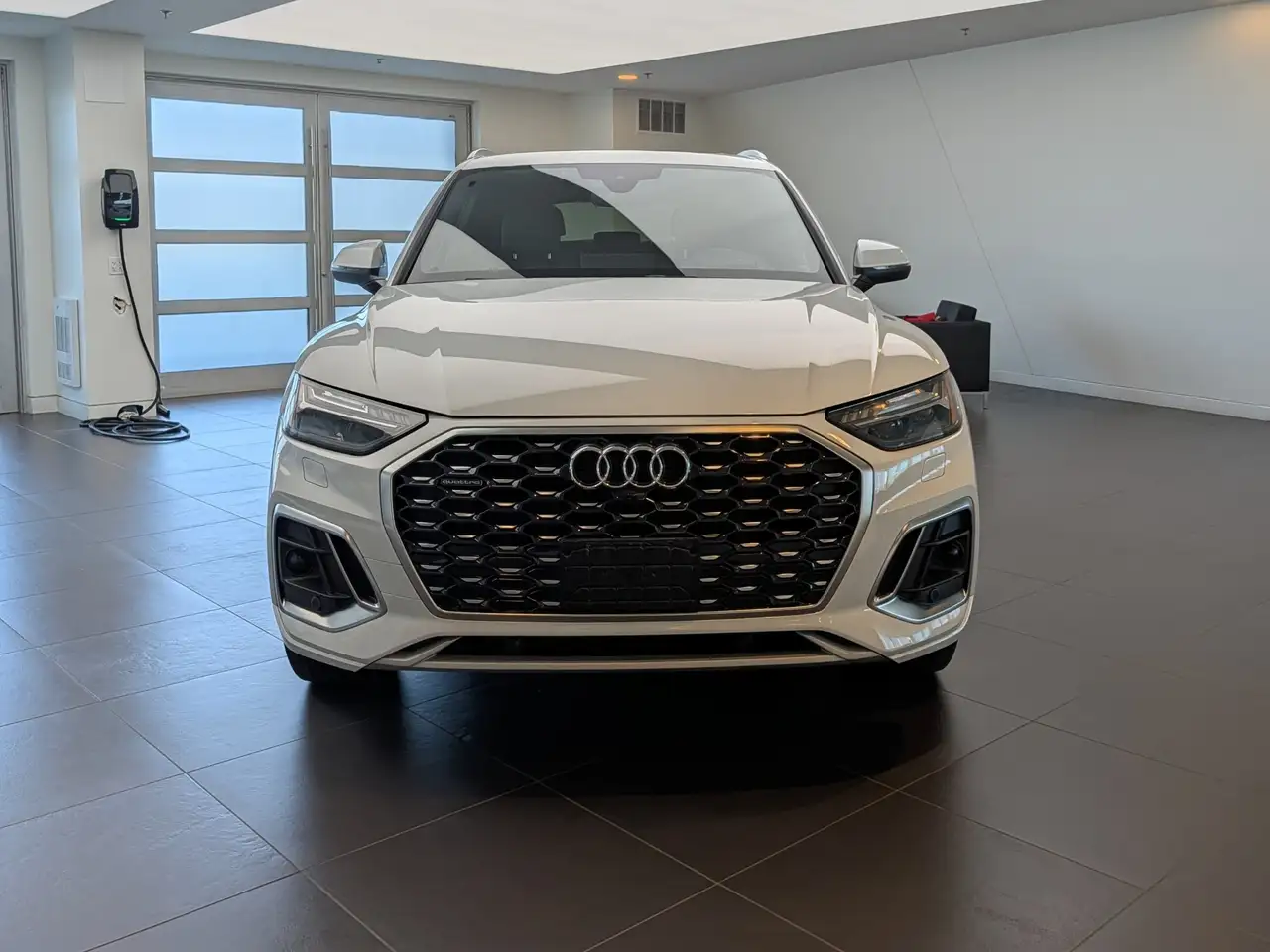 Audi Q5 снимка Audi Q5