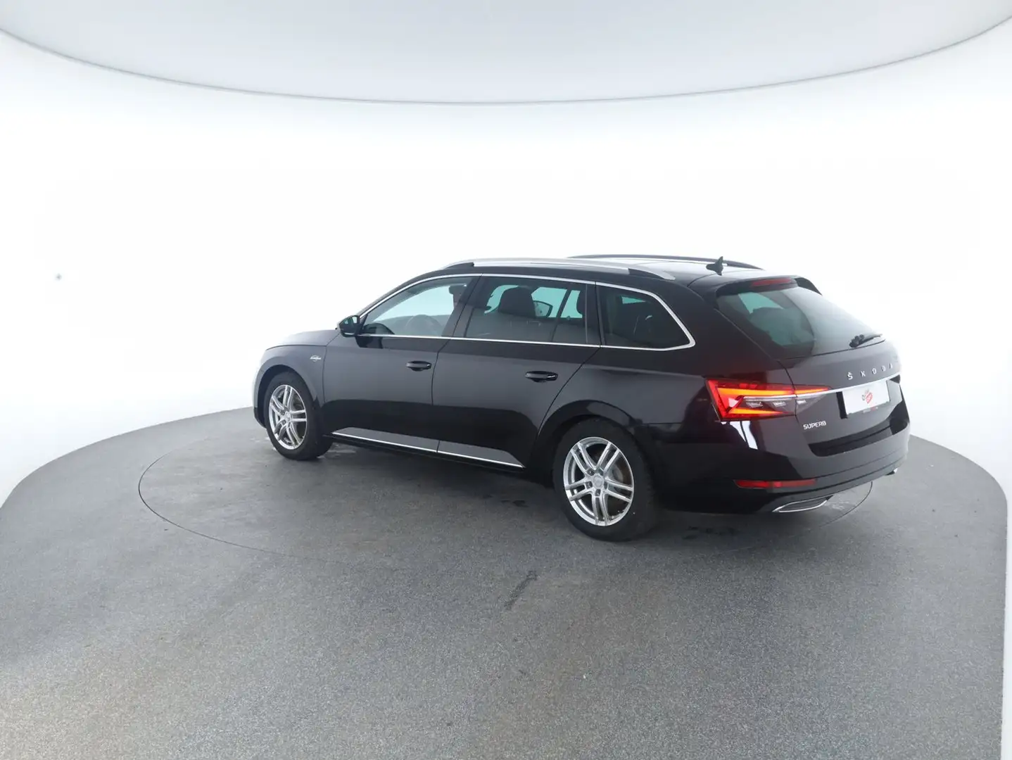 Skoda Superb L&K TDI DSG Noir - 2
