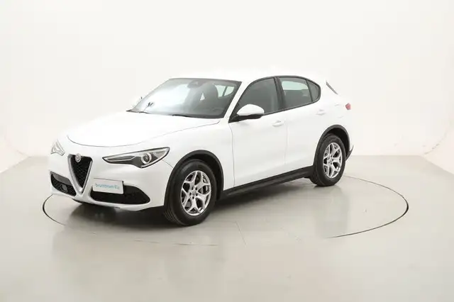 Alfa Romeo Stelvio Business AT8 2.1 Diesel 160CV