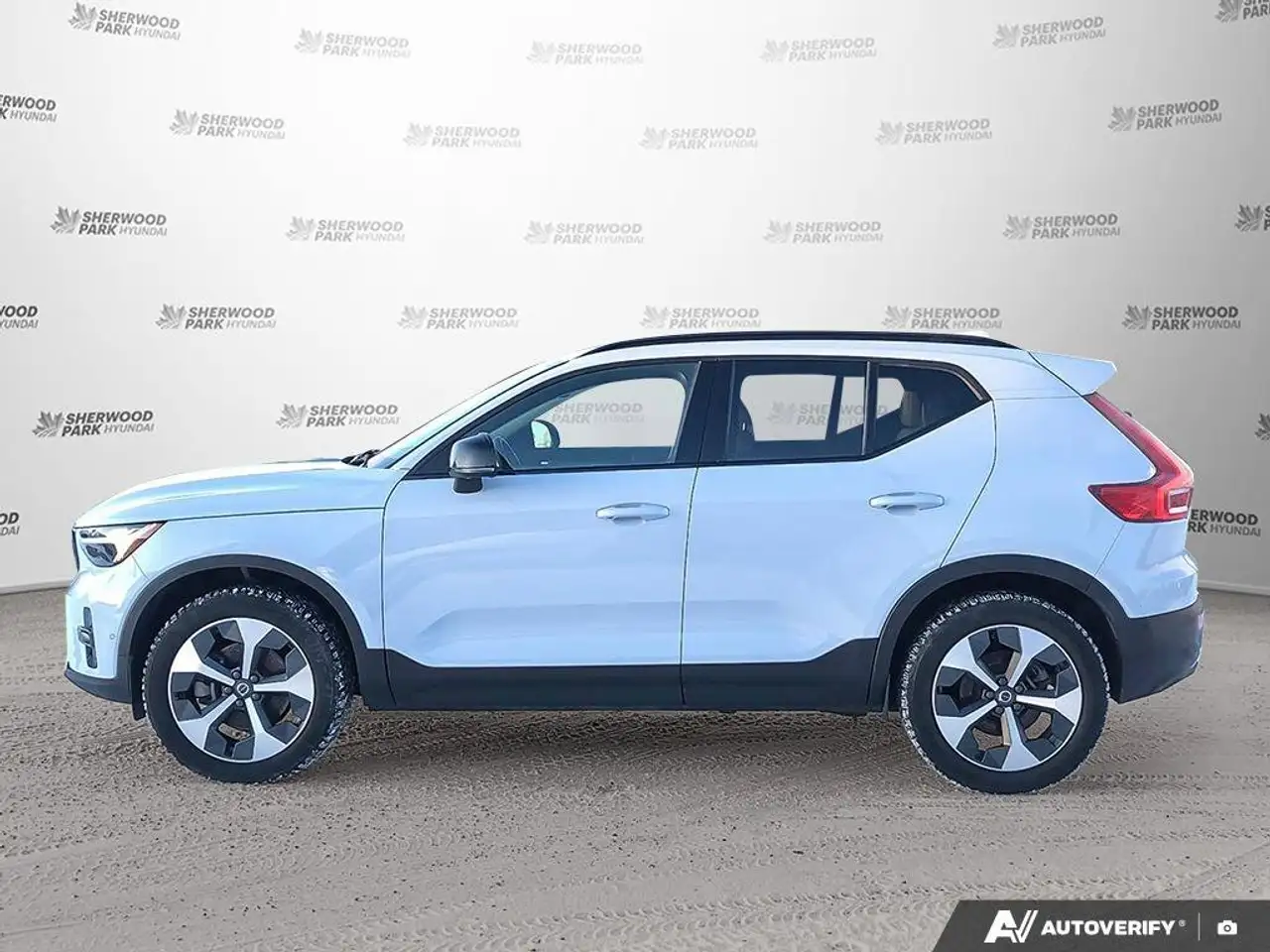 Volvo XC40 снимка Volvo XC40