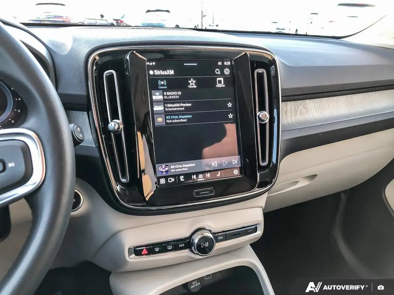 Volvo XC40 снимка Volvo XC40