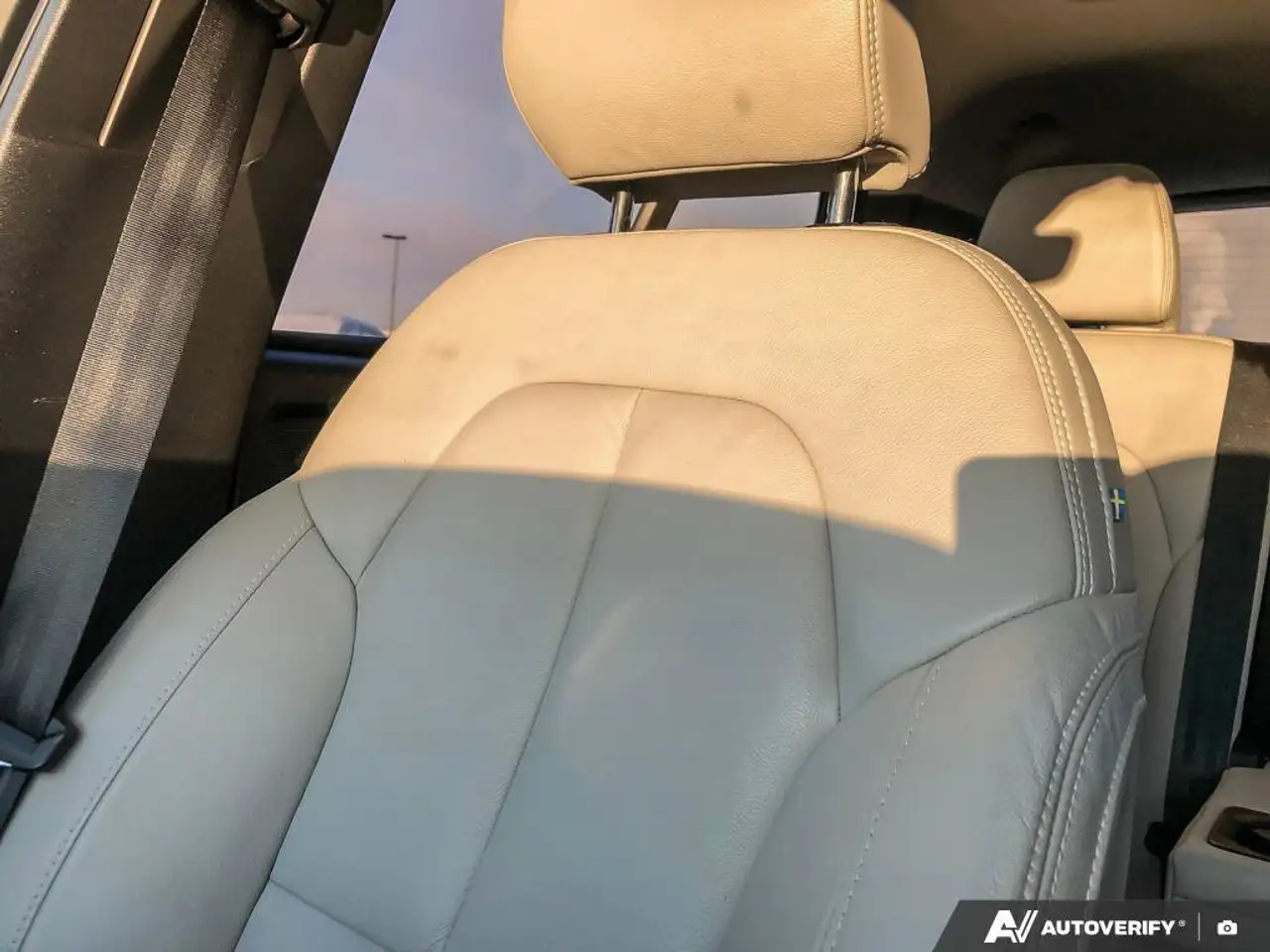 Volvo XC40 снимка Volvo XC40