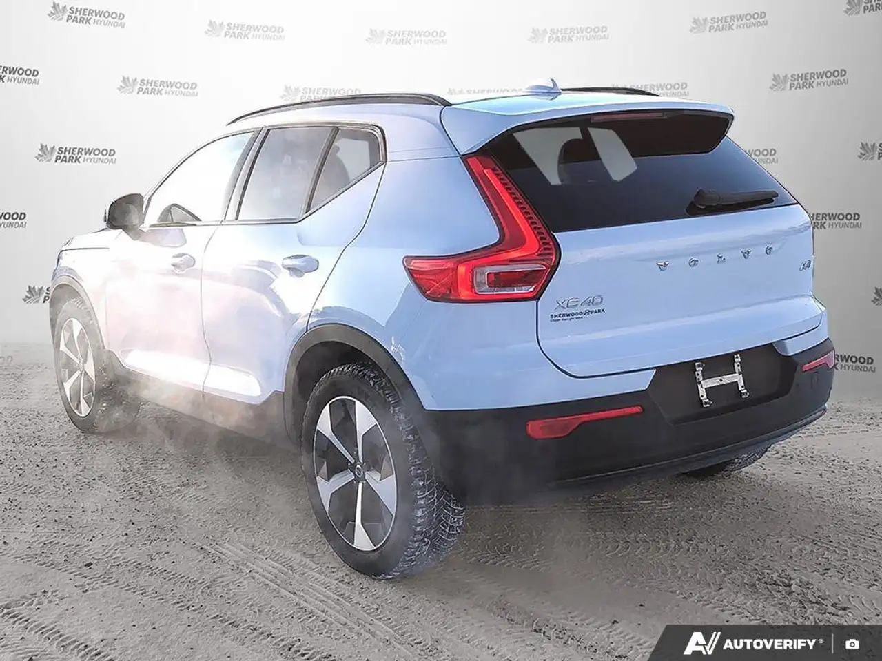 Volvo XC40 снимка Volvo XC40