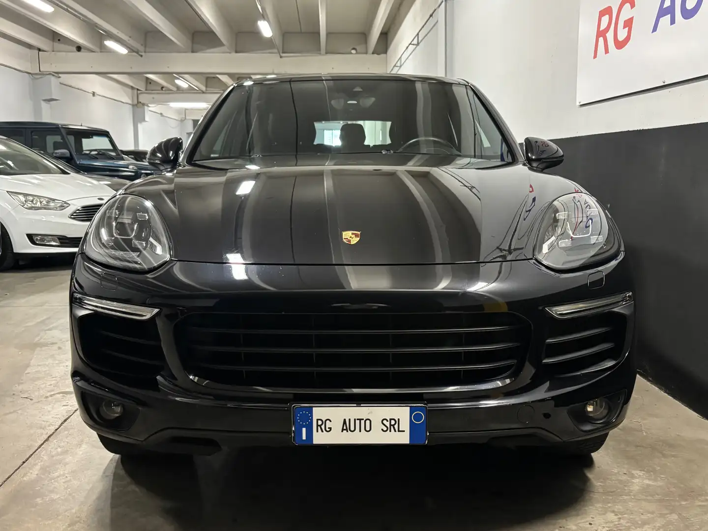 Porsche Cayenne Cayenne II 2015 3.6 S tiptronic Nero - 2