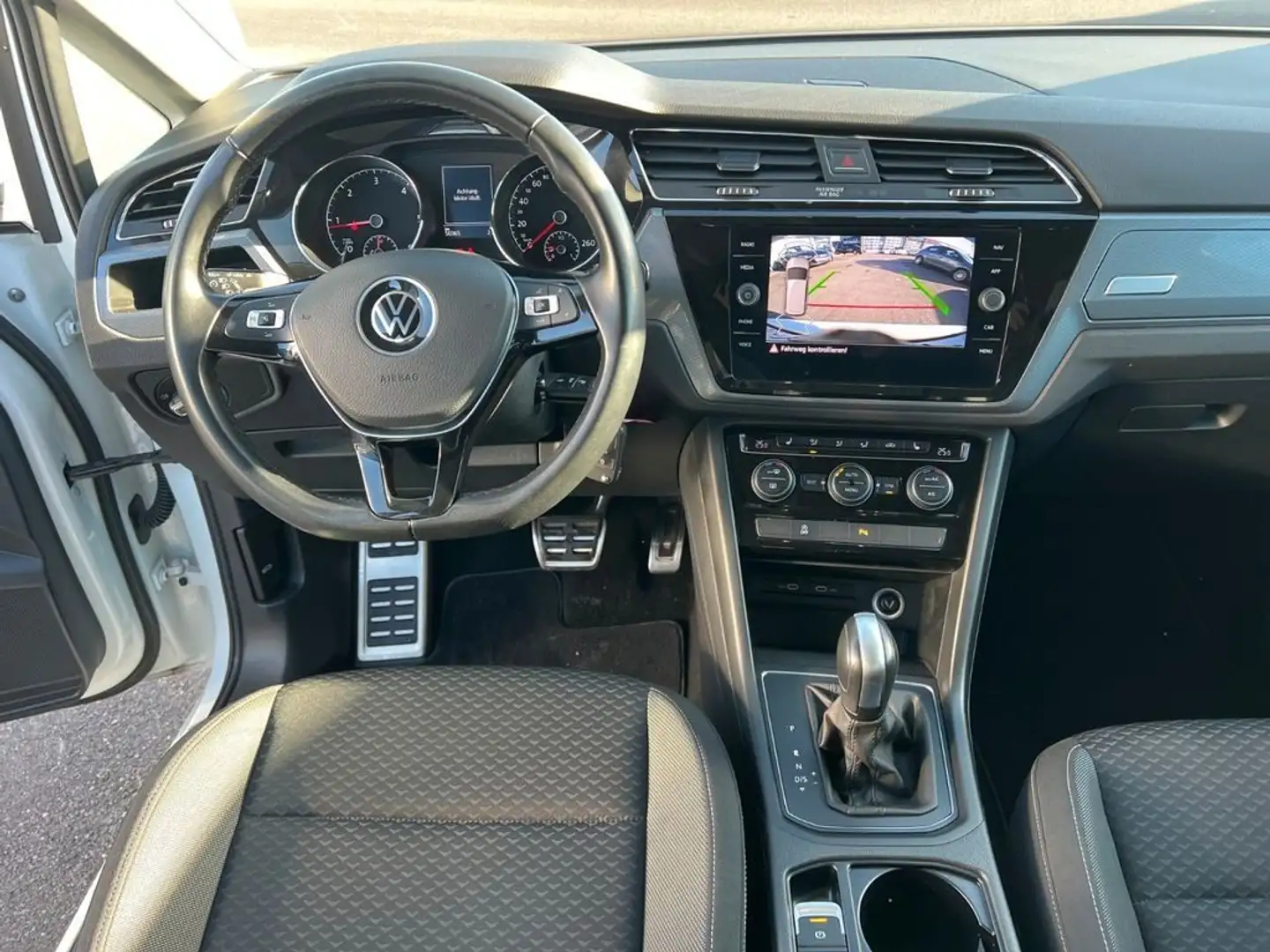 Volkswagen Touran 2.0 TDI 150 CV SCR DSG Active Bianco - 1