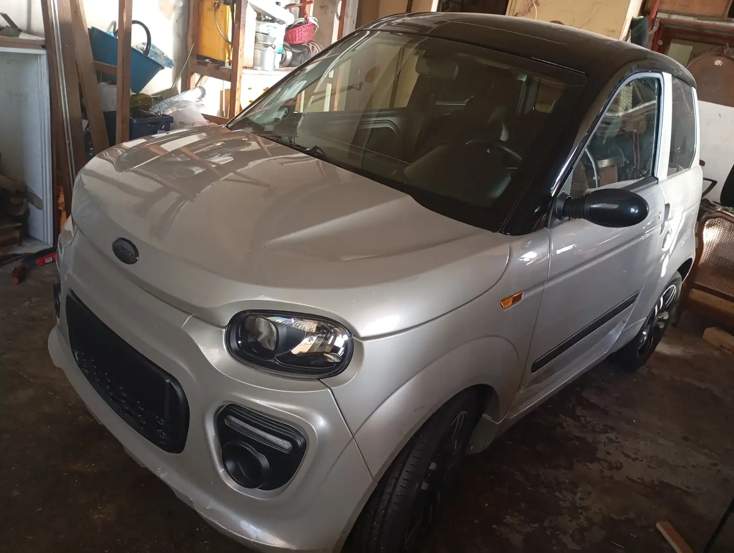 Microcar M.Go Grigio - 1