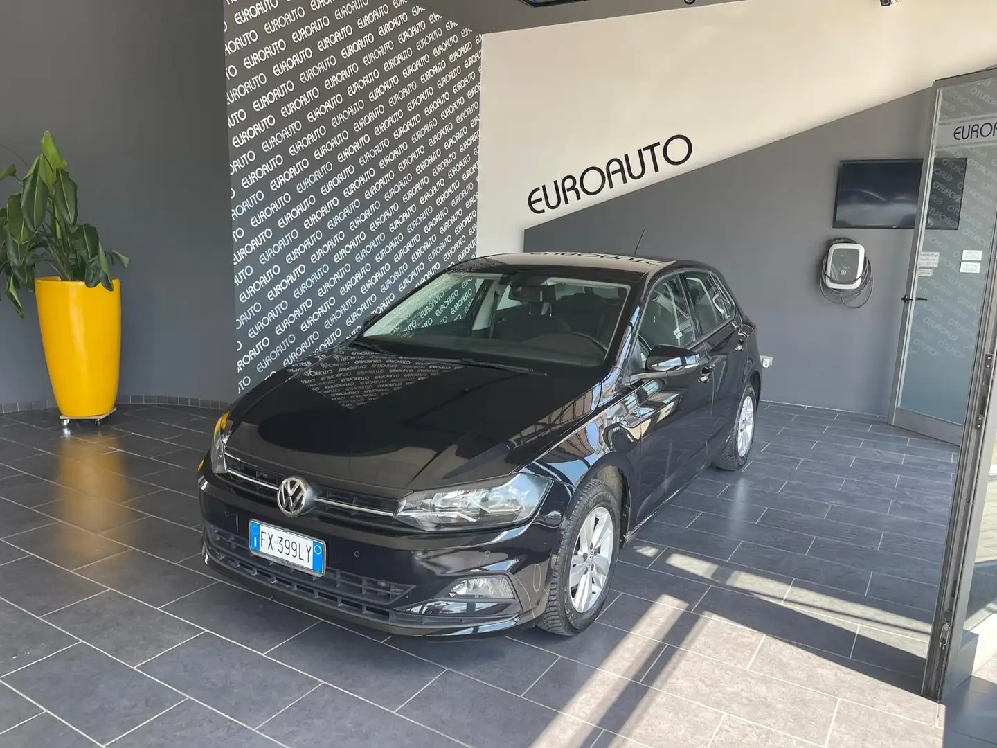 Volkswagen Polo Polo 5p 1.6 tdi Comfortline 95cv Nero - 1