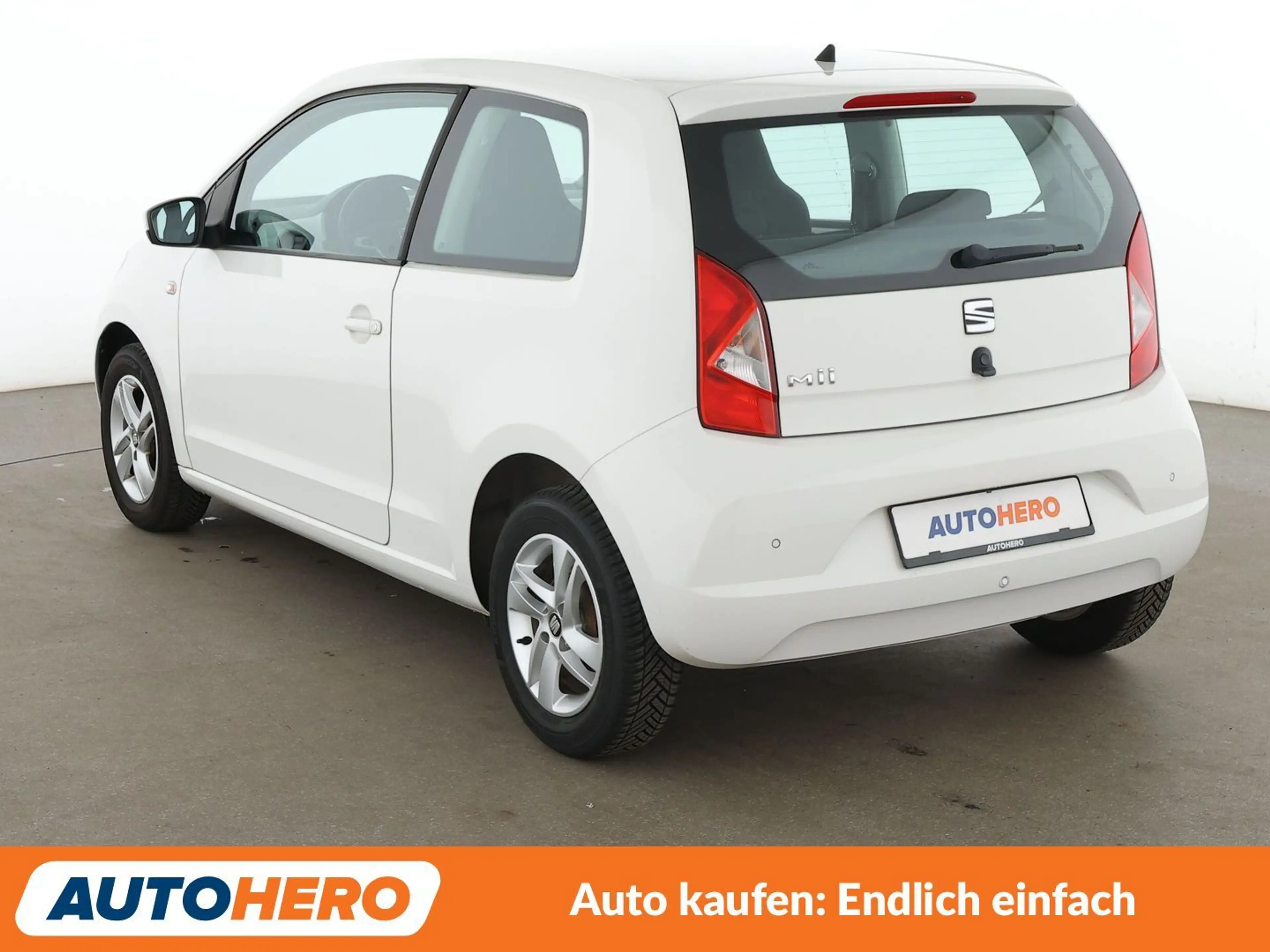 SEAT Mii 1.0 Chic  *TEMPO*PDC*SHZ*KLIMA* — photo 4