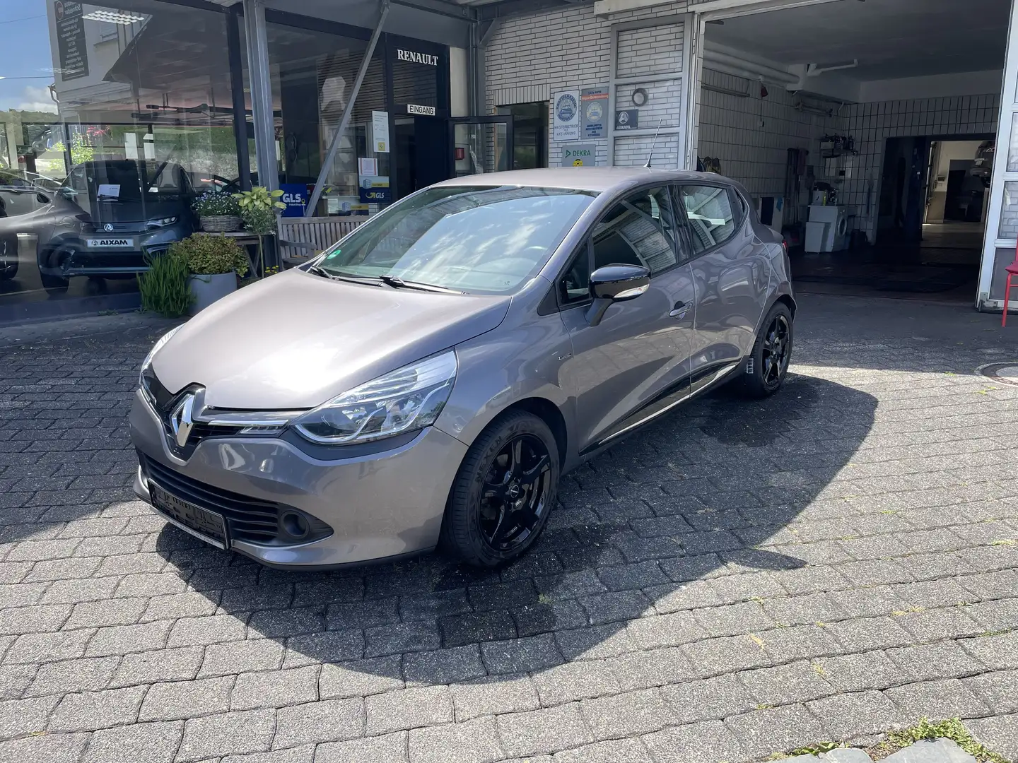 Renault Clio 1.2 16V 75 Limited Сірий - 1