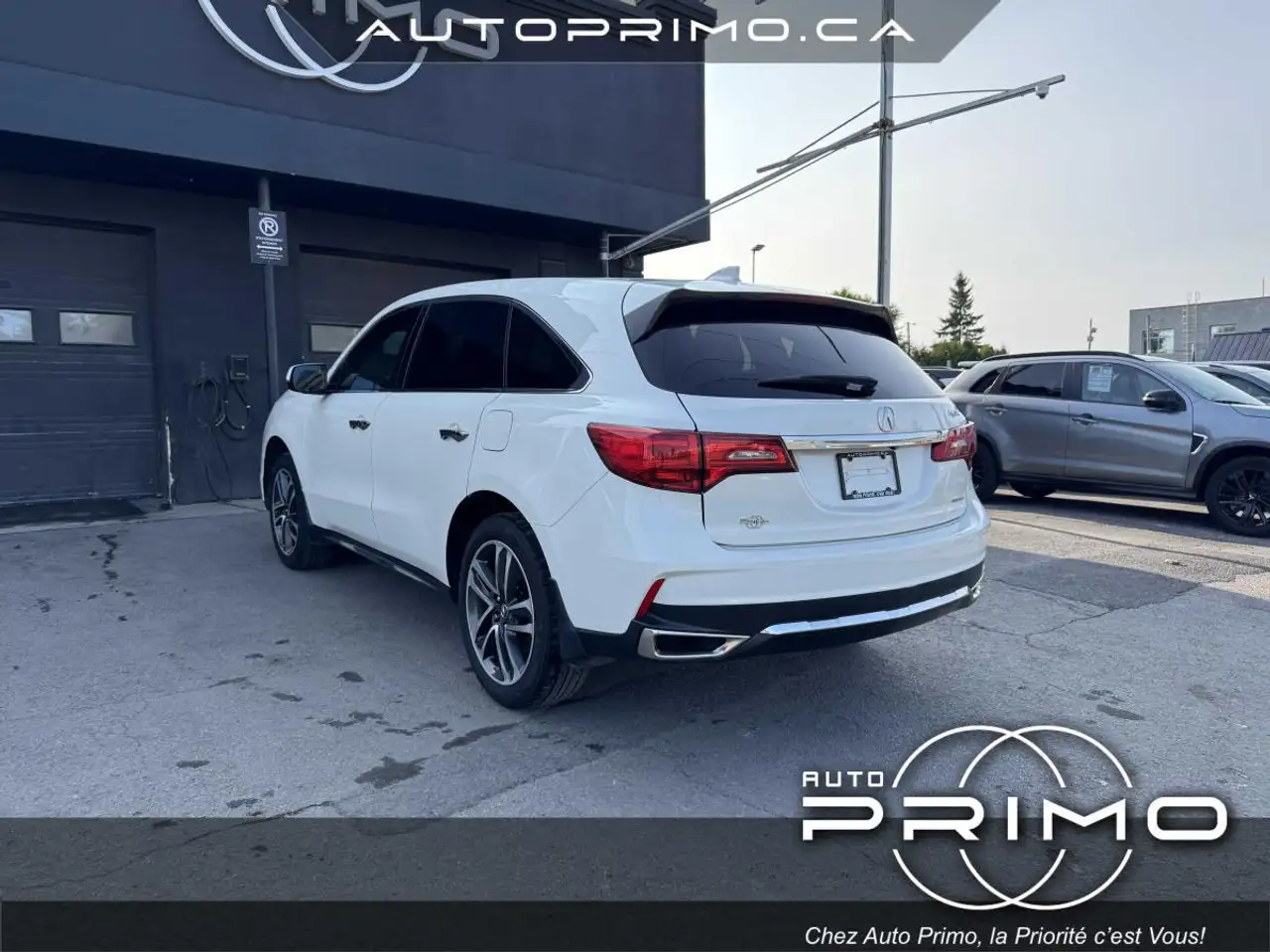 Acura MDX снимка Acura MDX