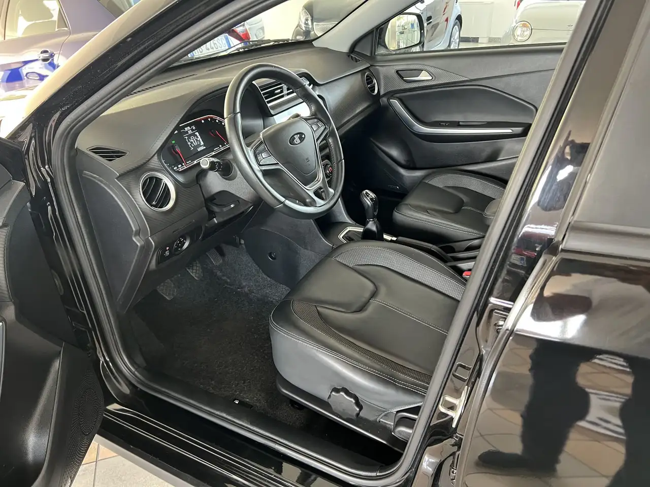 DR Automobiles DR3 2022