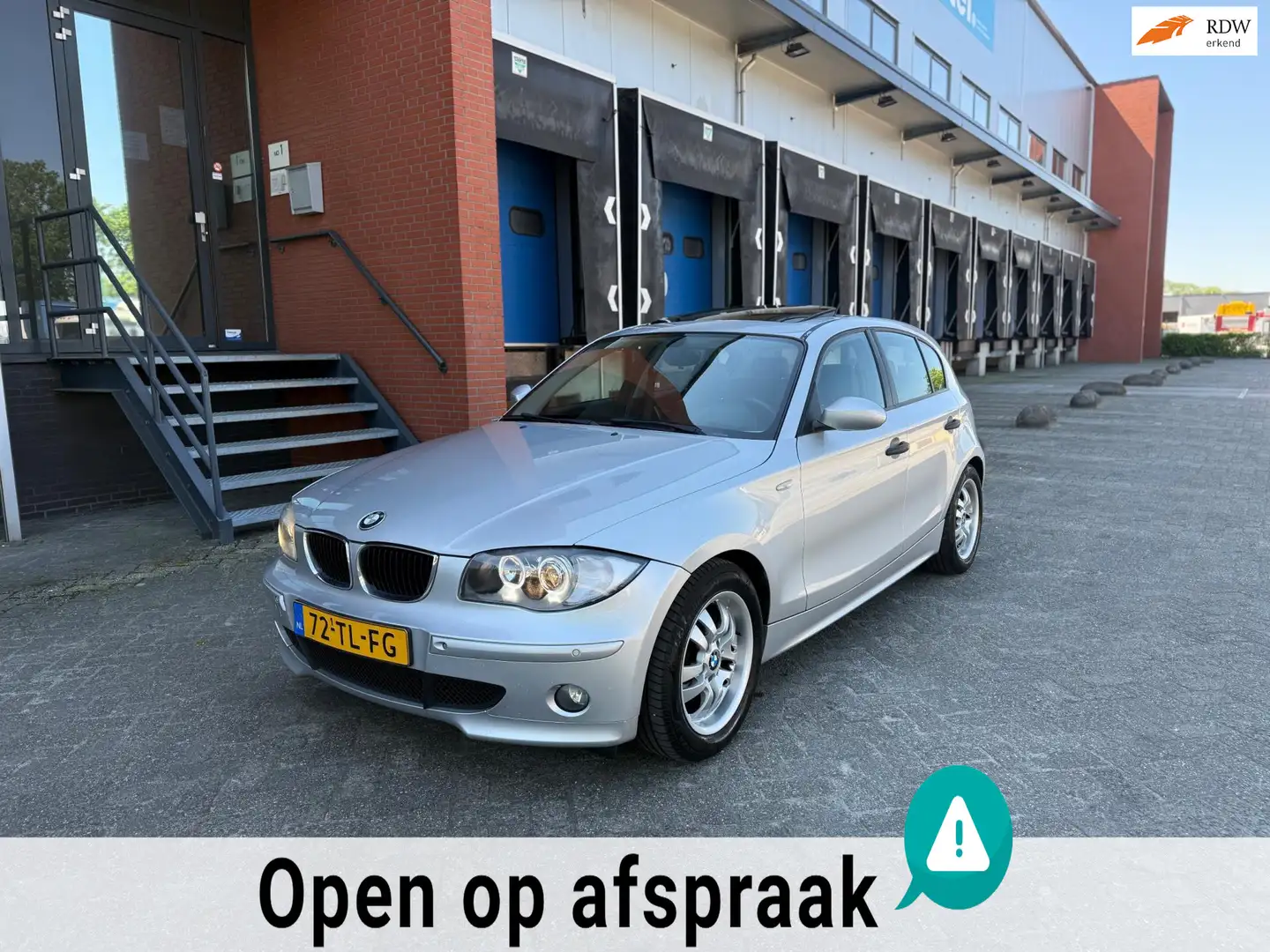 BMW 118 1-serie 118i High Executive LEER/XENON/AUT/DAK/STO Gri - 1