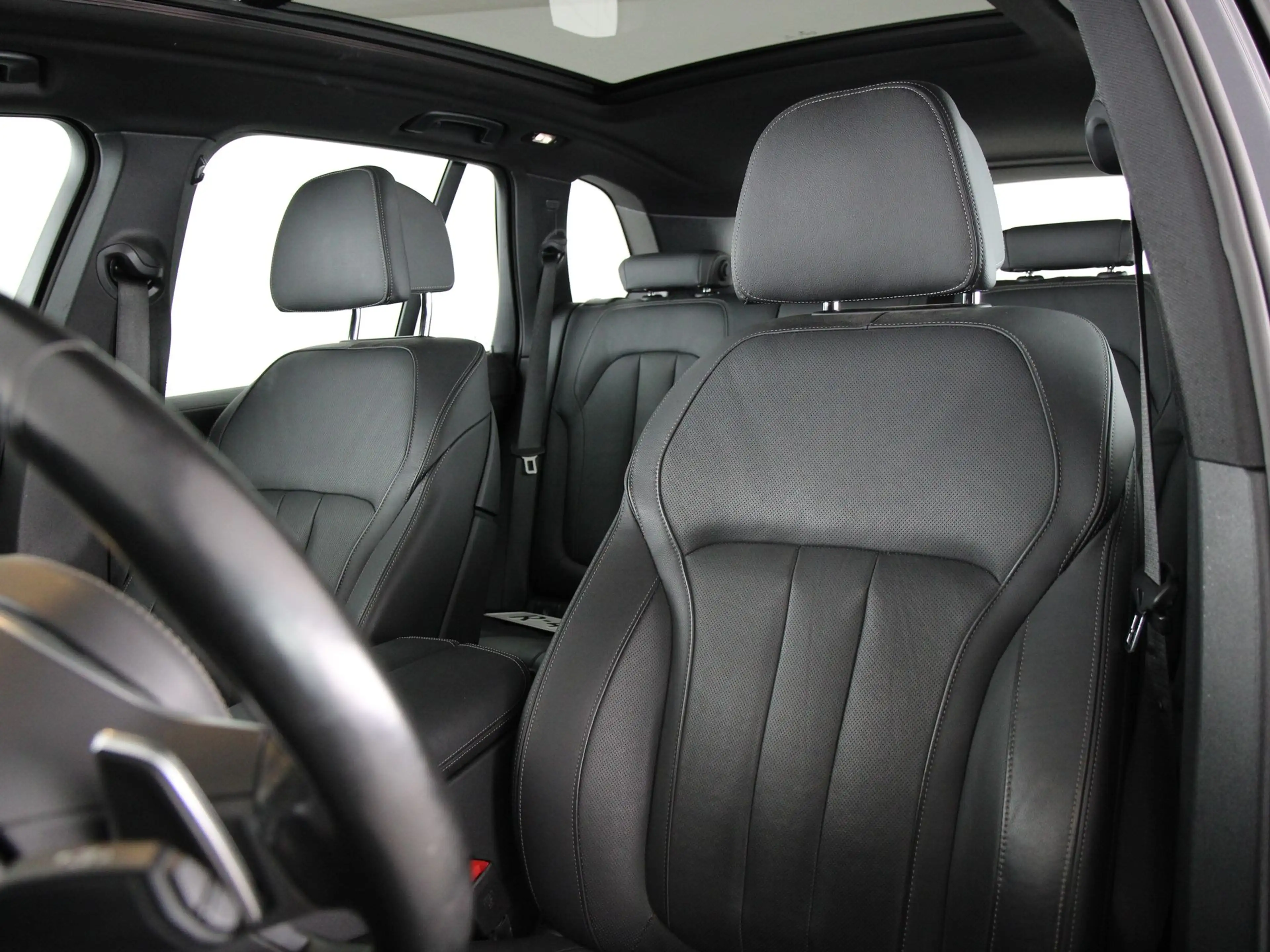 BMW X5 xDrive45e High Executive M-Sport Pro — photo 5