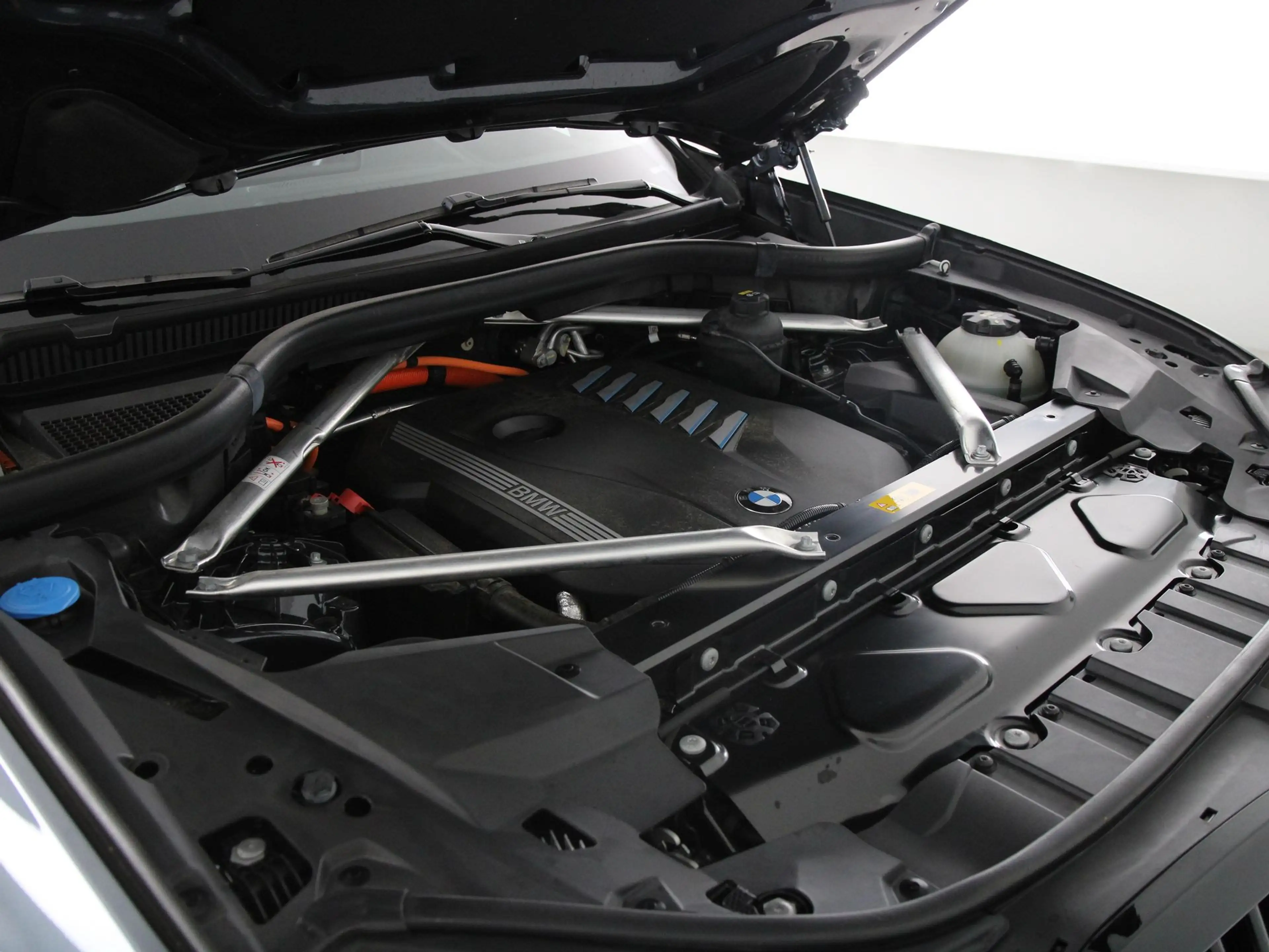 BMW X5 xDrive45e High Executive M-Sport Pro — photo 4