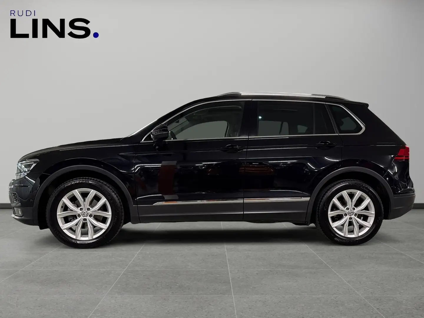 Volkswagen Tiguan Sky TSI ACT OPF DSG Schwarz - 2