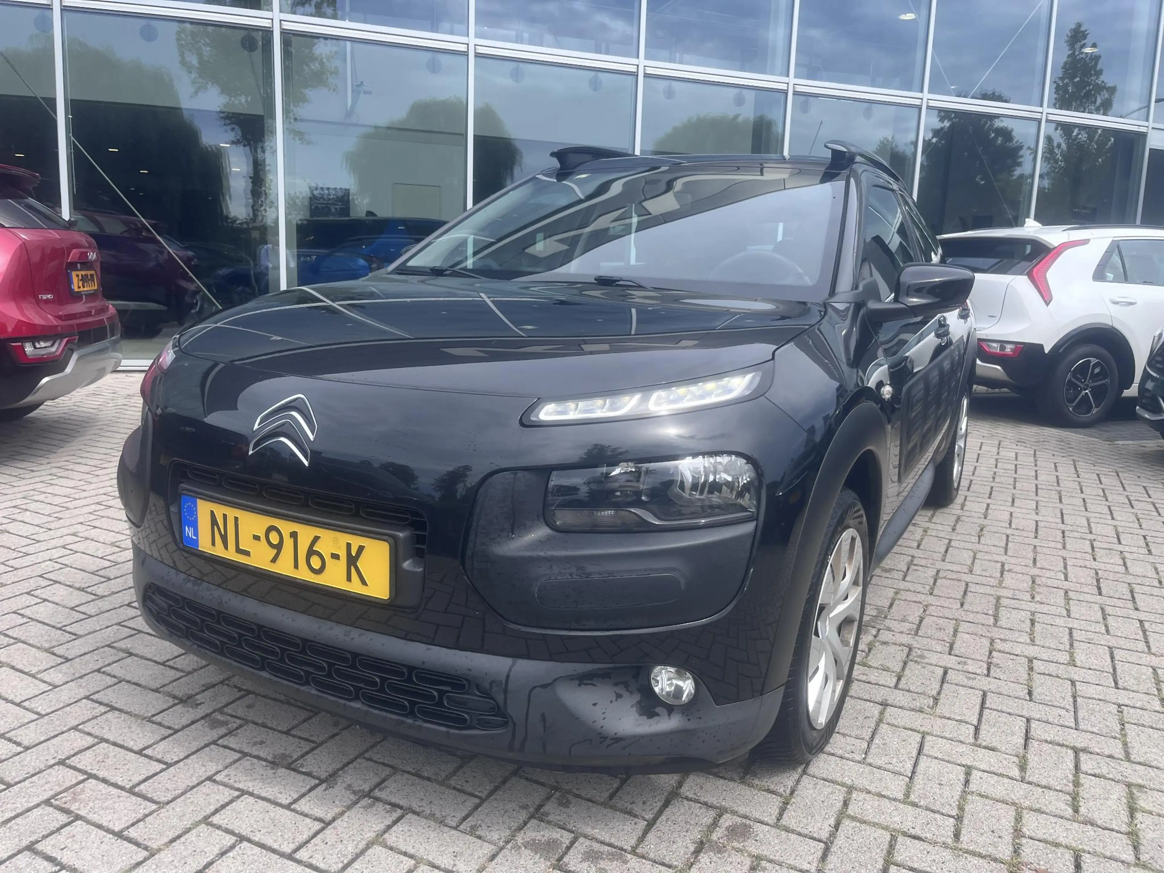 Citroen C4 Cactus 1.2 PureTech Feel — photo 3