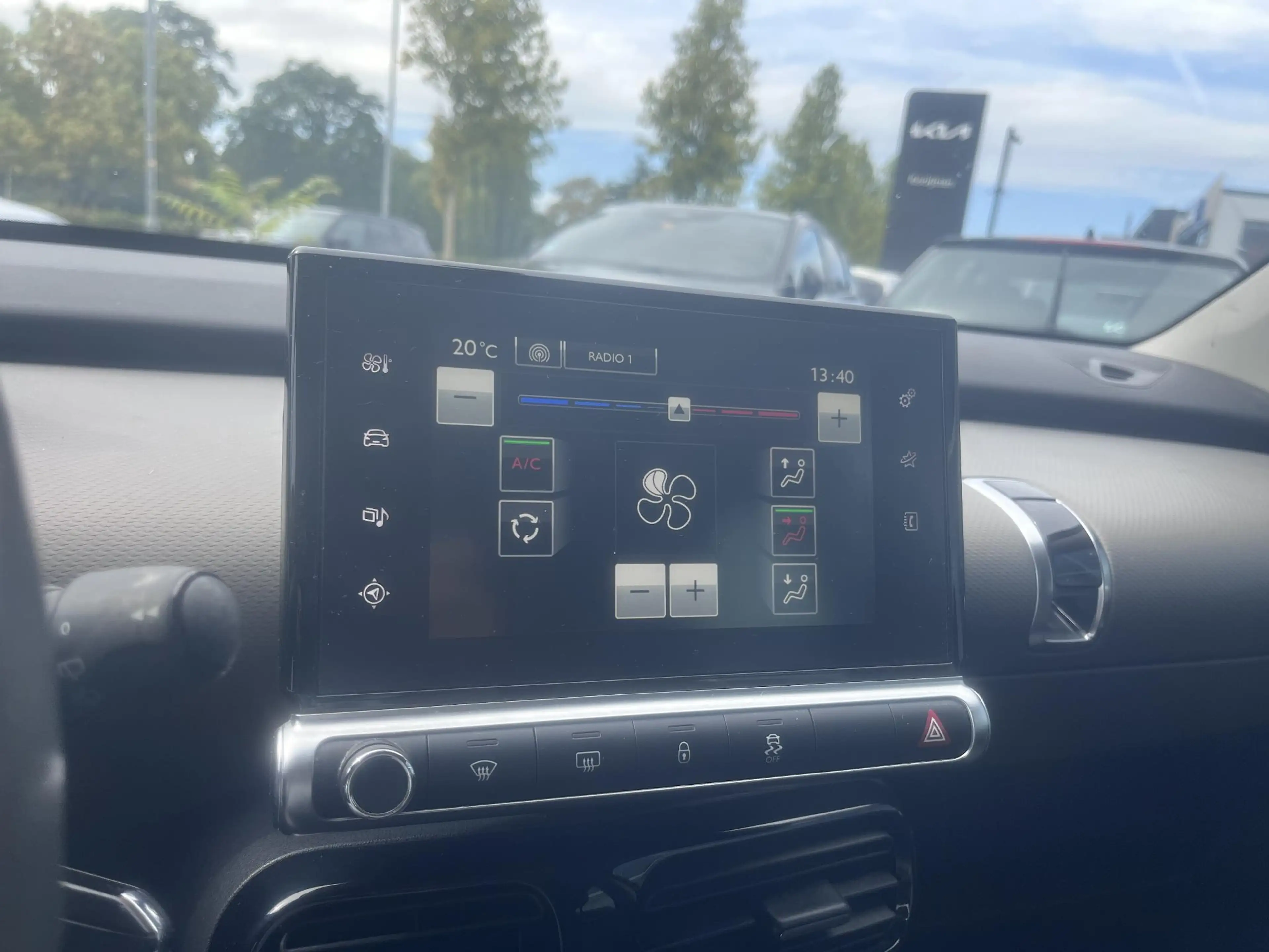Citroen C4 Cactus 1.2 PureTech Feel — photo 6