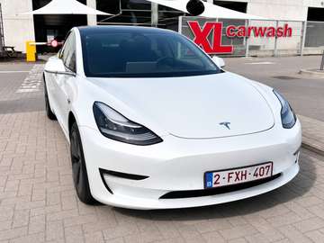 Model 3 75 kWh Performance Dual Motor