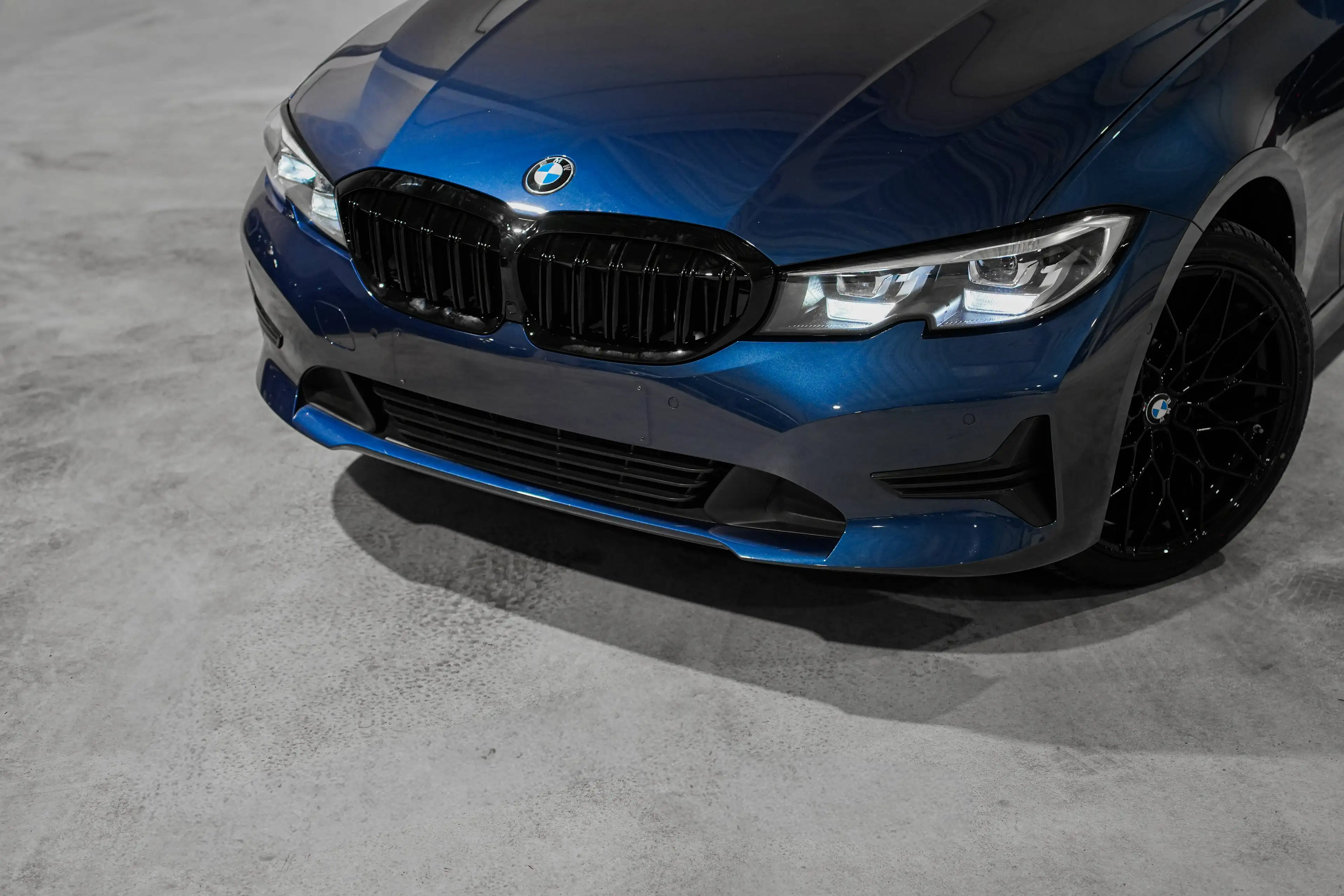 BMW 316 ✖ 19' PACK M | BLACK PACK | APPLE CARPLAY | SIEGES CHAUFFANTS | TVA ✔ — photo 10