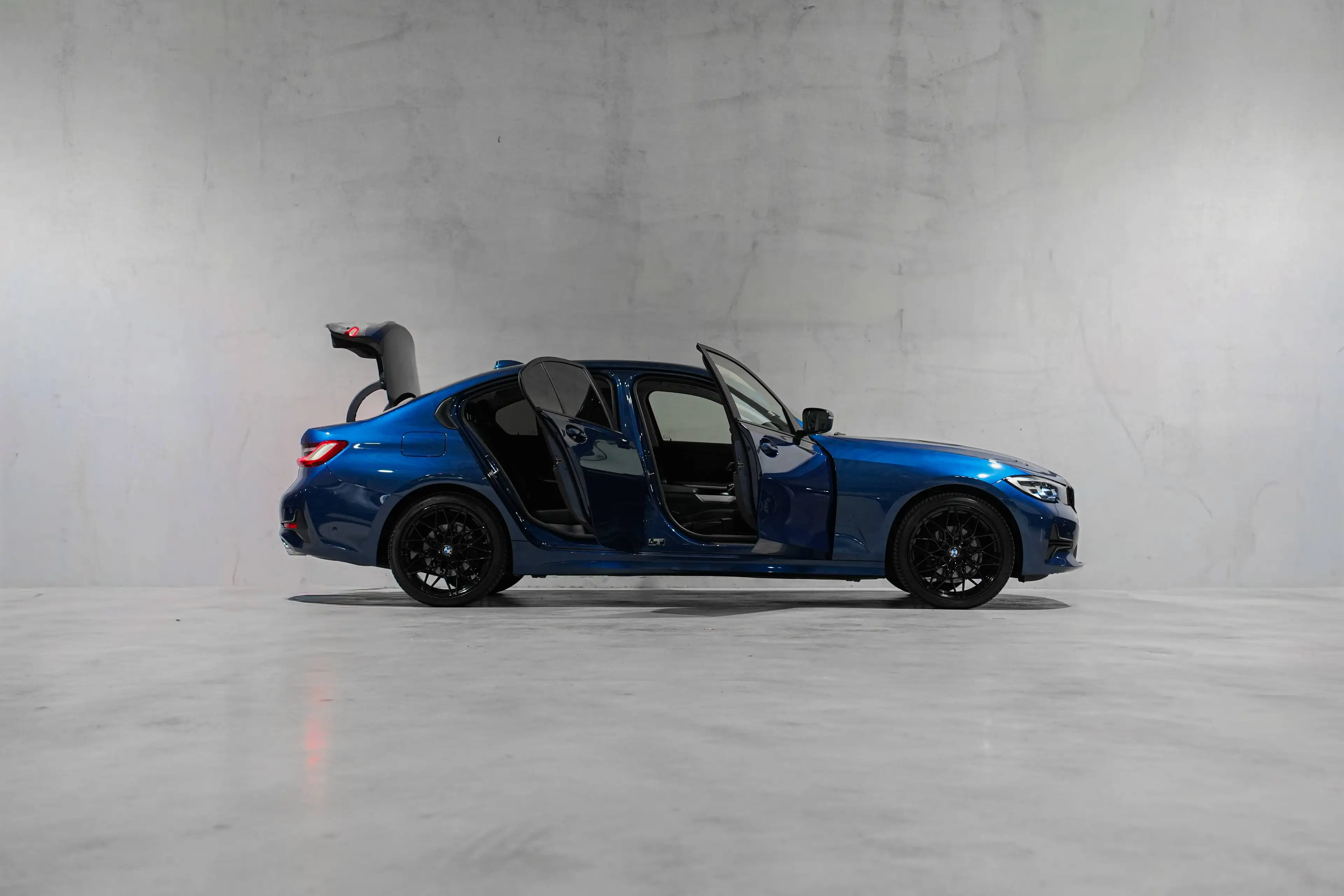BMW 316 ✖ 19' PACK M | BLACK PACK | APPLE CARPLAY | SIEGES CHAUFFANTS | TVA ✔ — photo 6