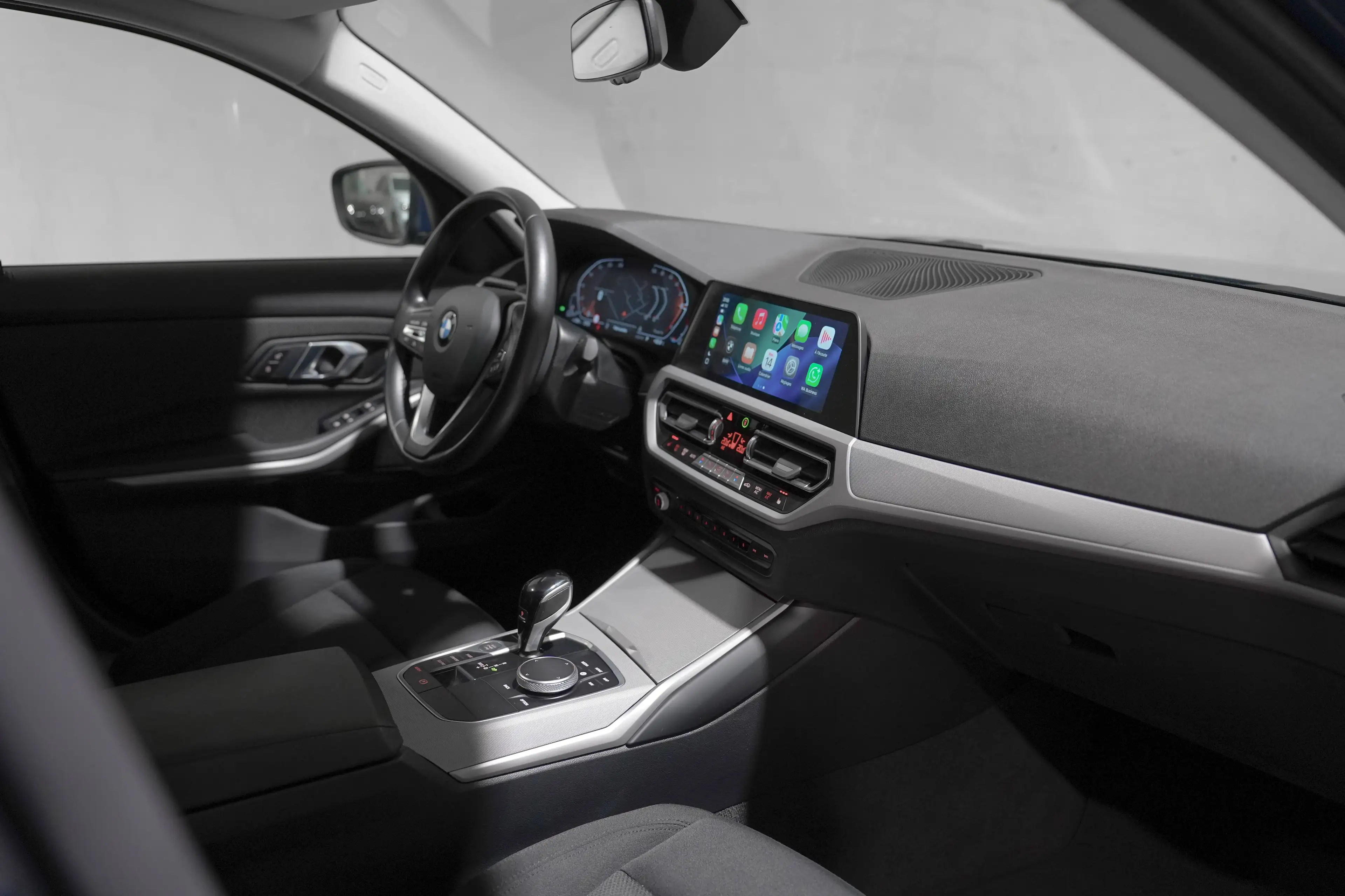 BMW 316 ✖ 19' PACK M | BLACK PACK | APPLE CARPLAY | SIEGES CHAUFFANTS | TVA ✔ — photo 3