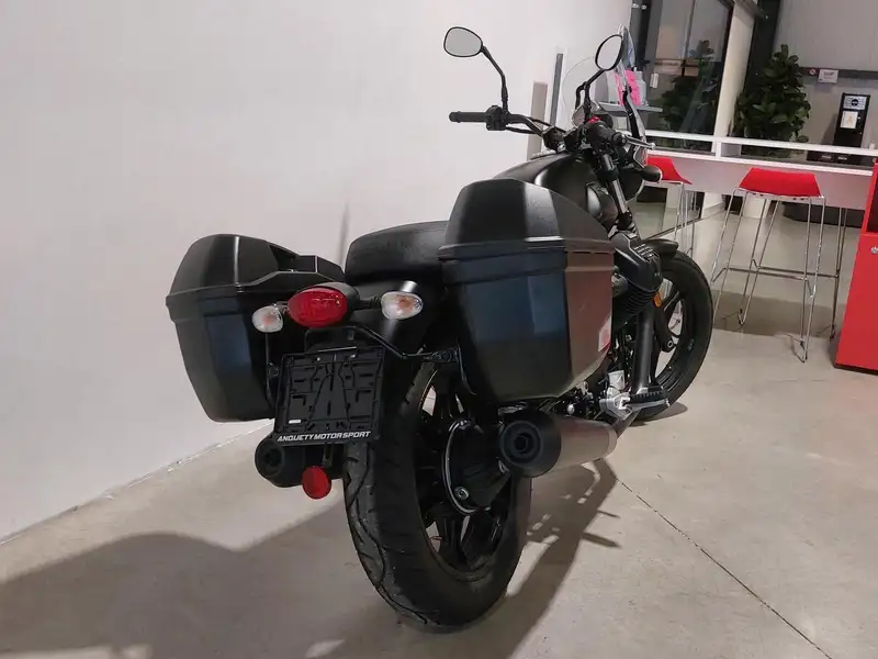 Moto Guzzi V 7 - foto 3