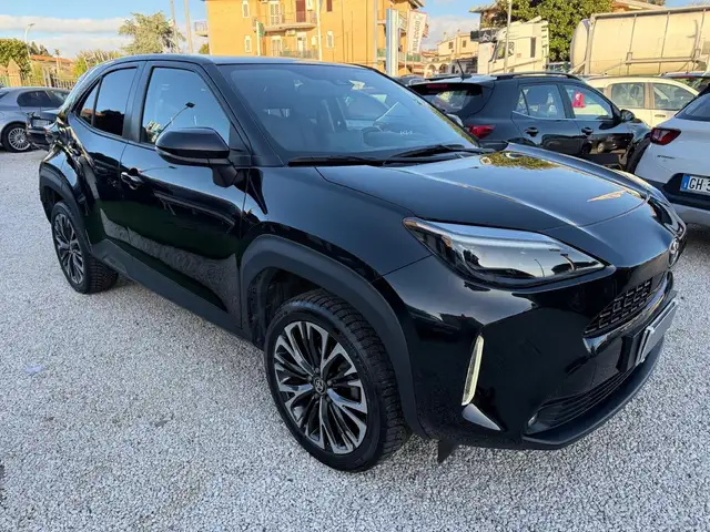 Toyota Yaris Cross Yaris Cross 1.5 Hybrid 5p. E-CVT AWD-i Lounge