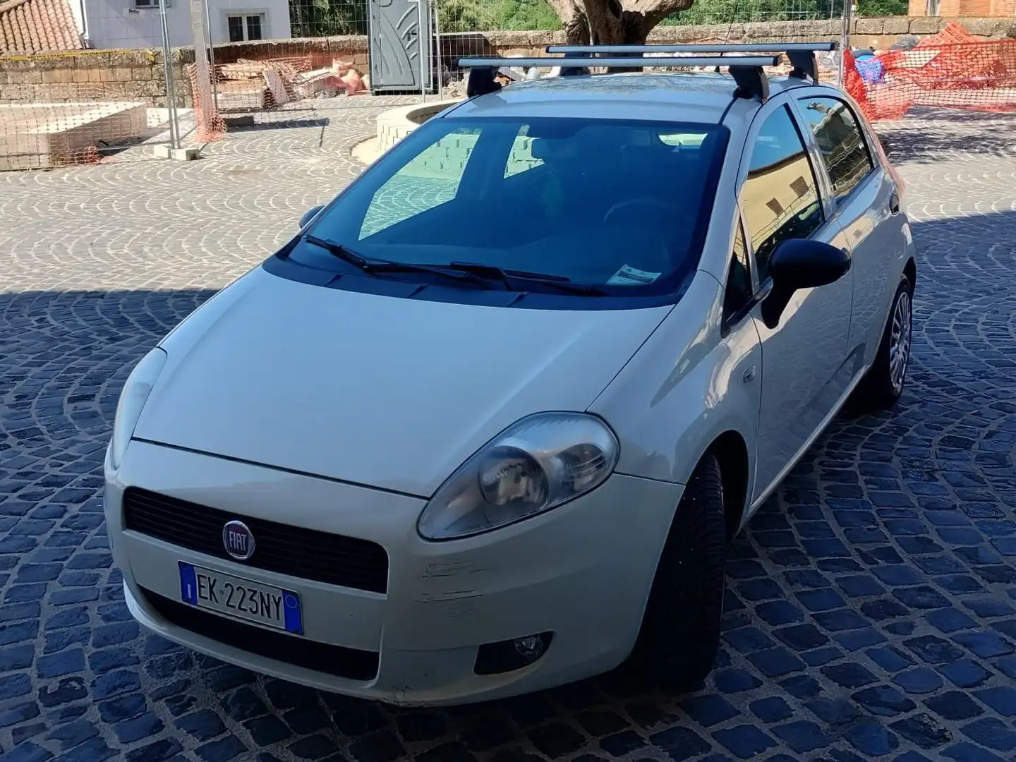 Fiat Grande Punto Grande Punto 5p 1.3 mjt Blanc - 1