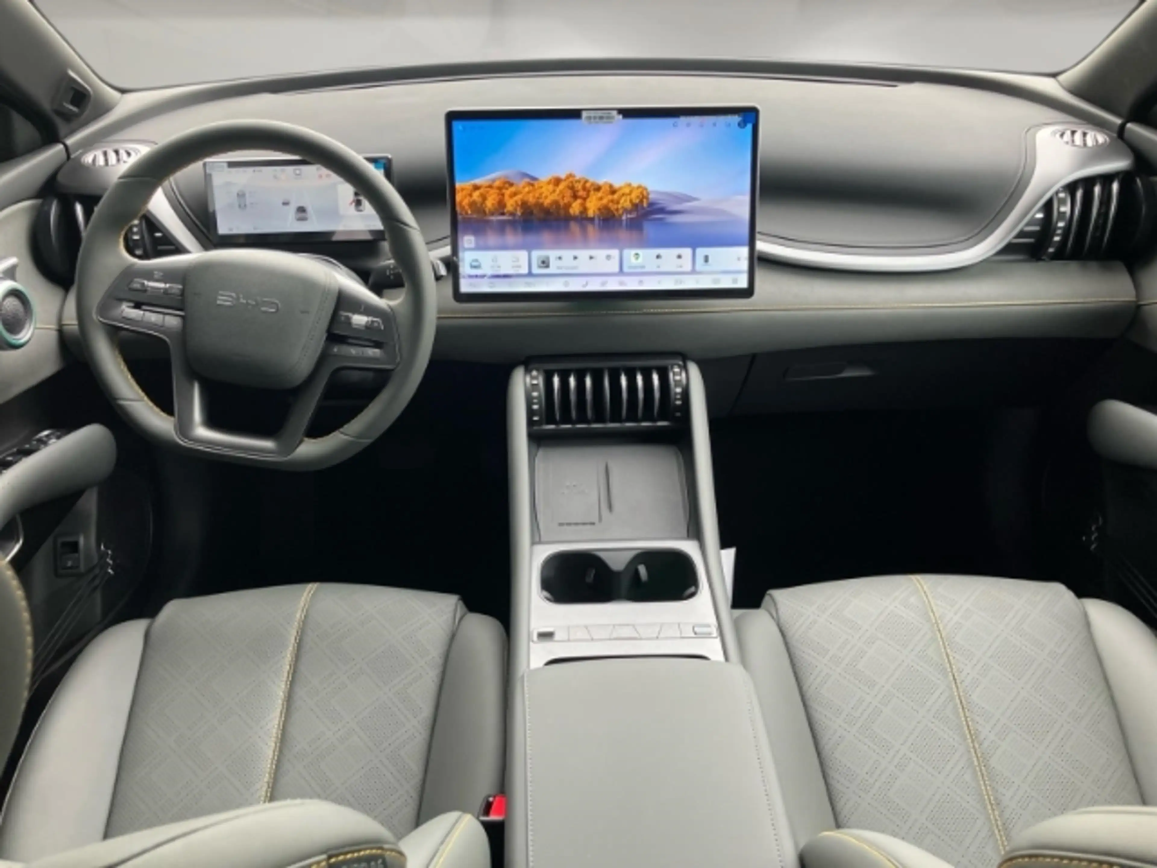 BYD Atto 3 EVO Design/Sitzheizung/Navi/Klimaauto./360 Kamera/ — photo 12