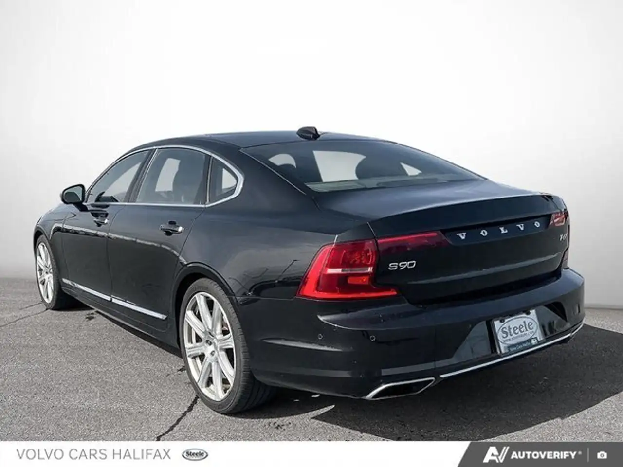 Volvo S90 снимка Volvo S90