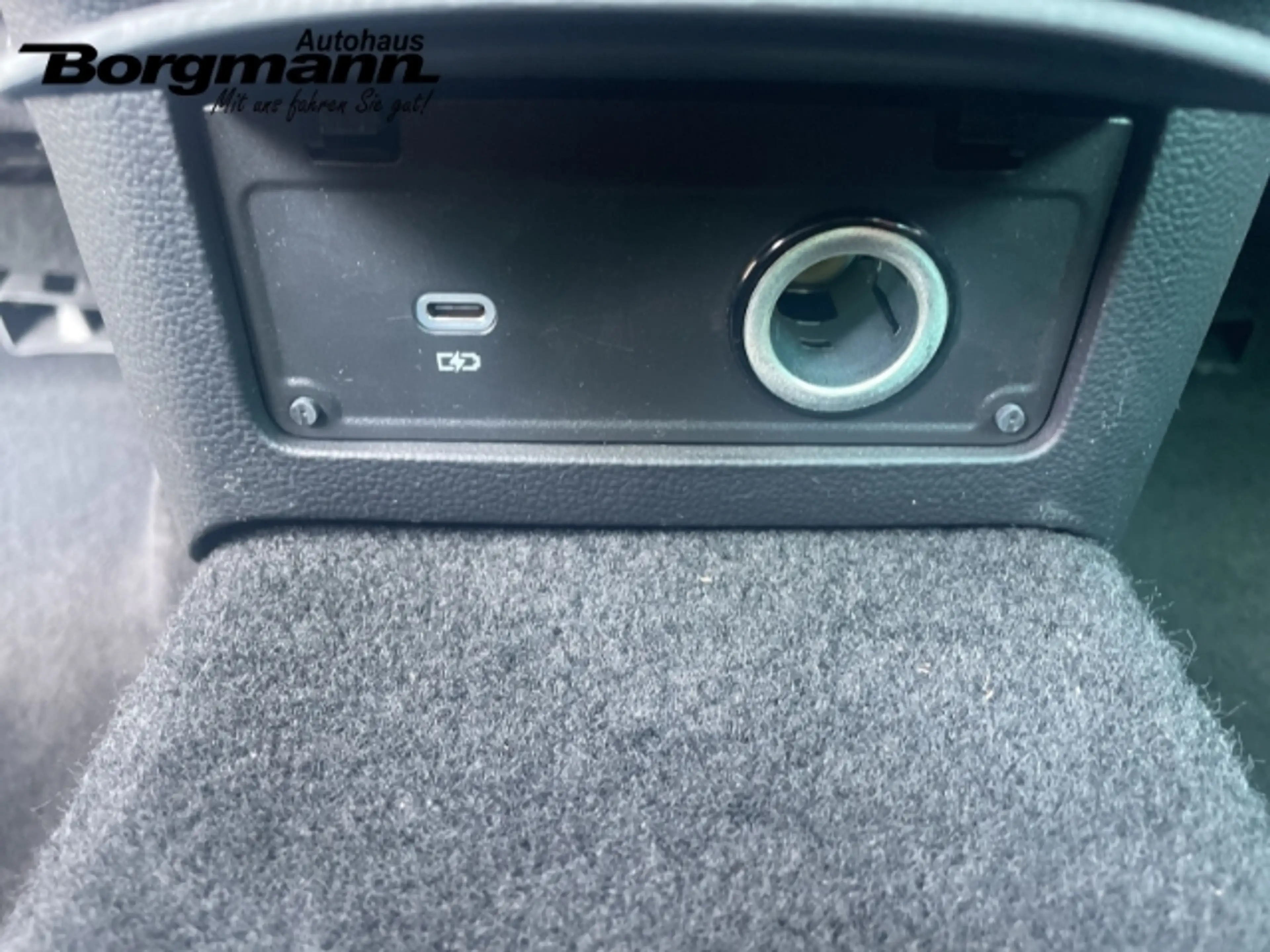 Volkswagen Passat Variant Business 1.5 LED - Navi - Park Distance Control - — photo 9
