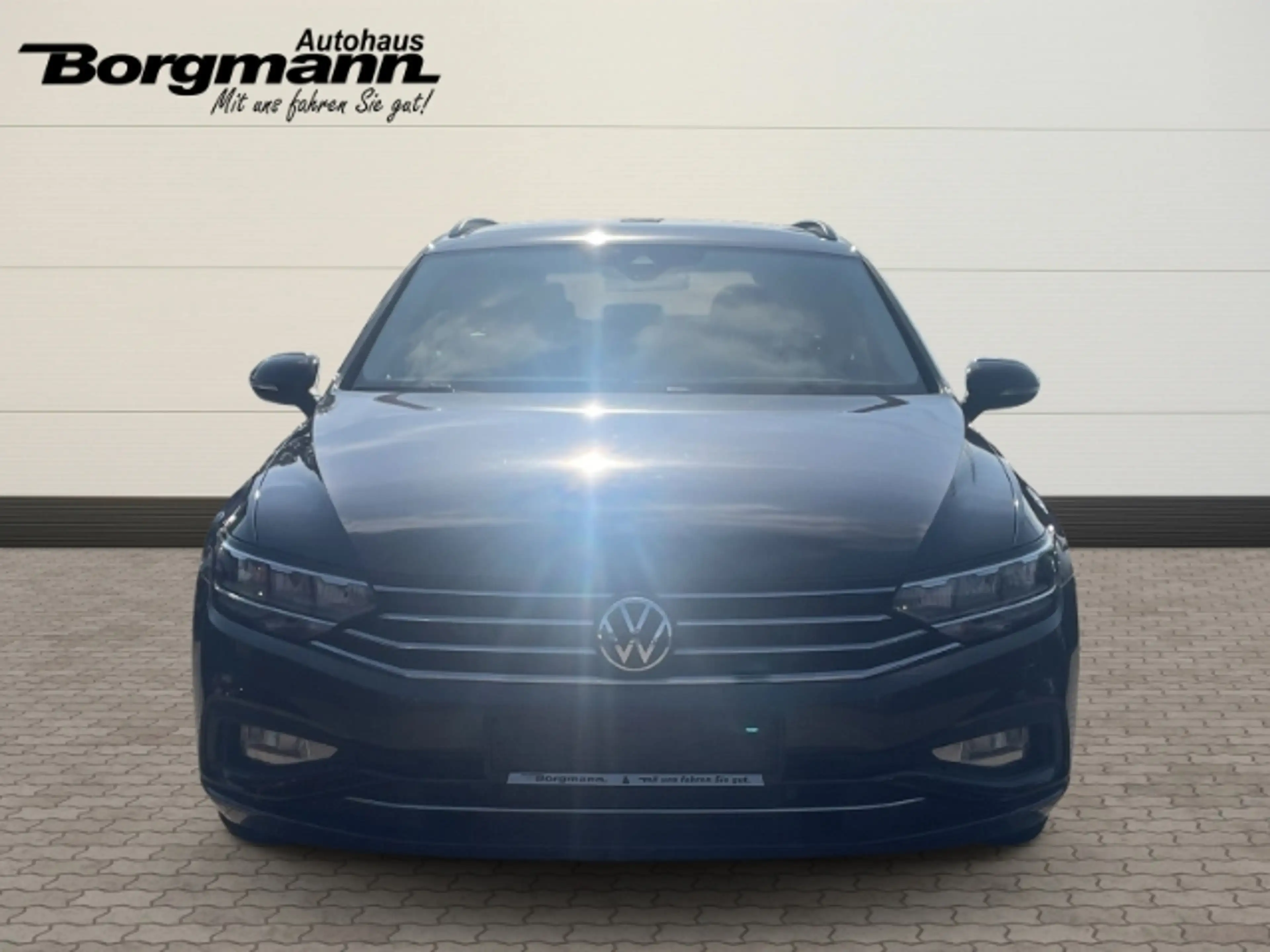 Volkswagen Passat Variant Business 1.5 LED - Navi - Park Distance Control - — photo 2